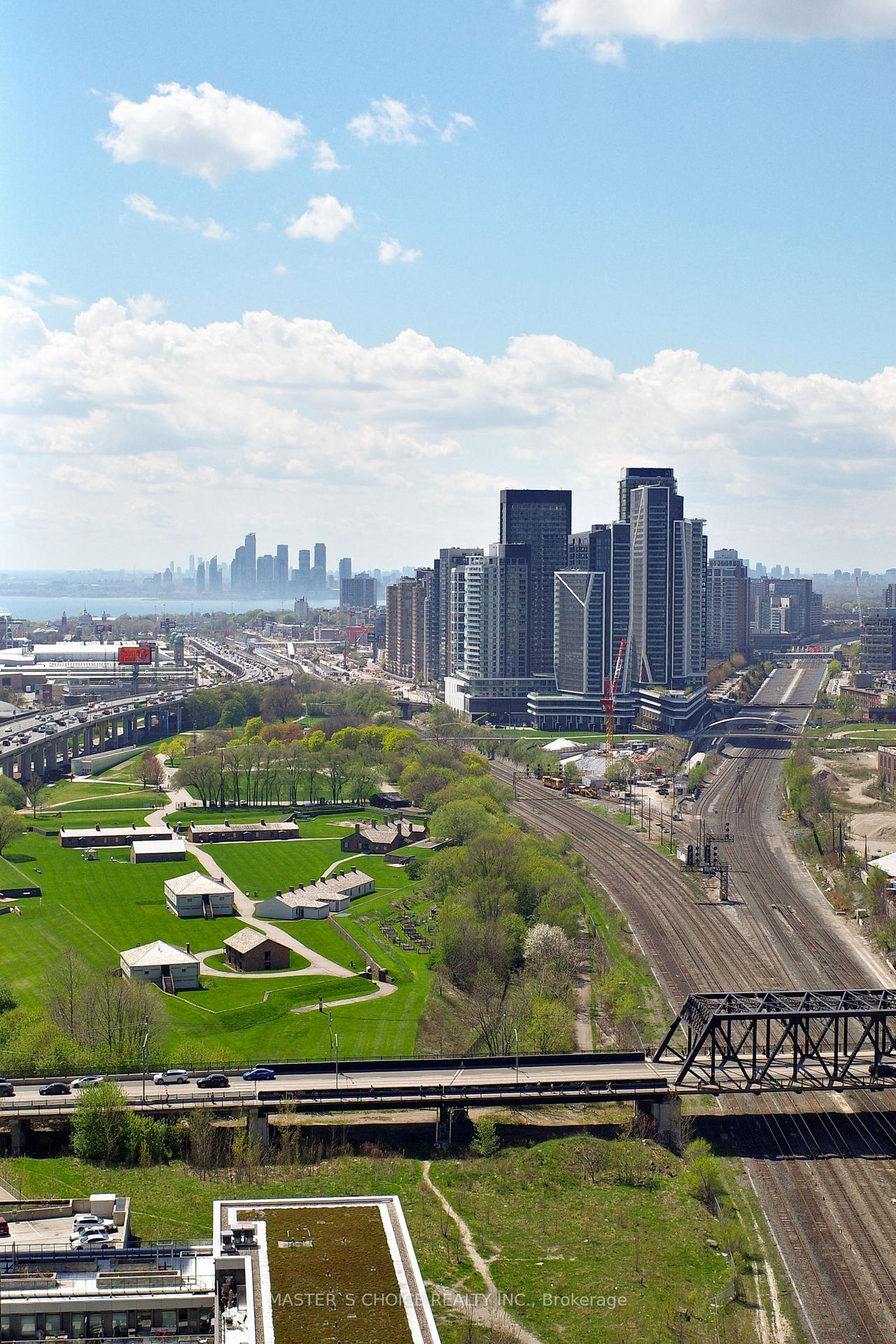 Photo 1 of Unit 3110, 21 Iceboat Terrace, Toronto, Waterfront Communities — HOMEH