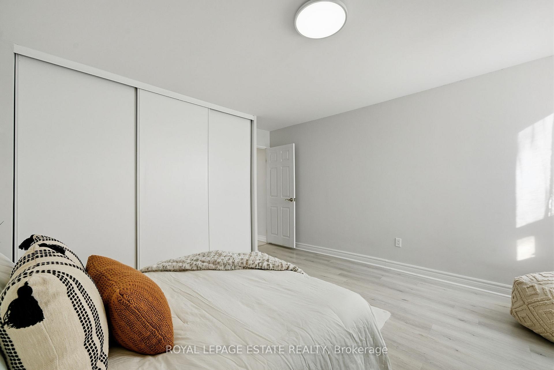 Photo 15 of Unit 709, 5 Massey Square, Toronto, Crescent Town — HOMEH