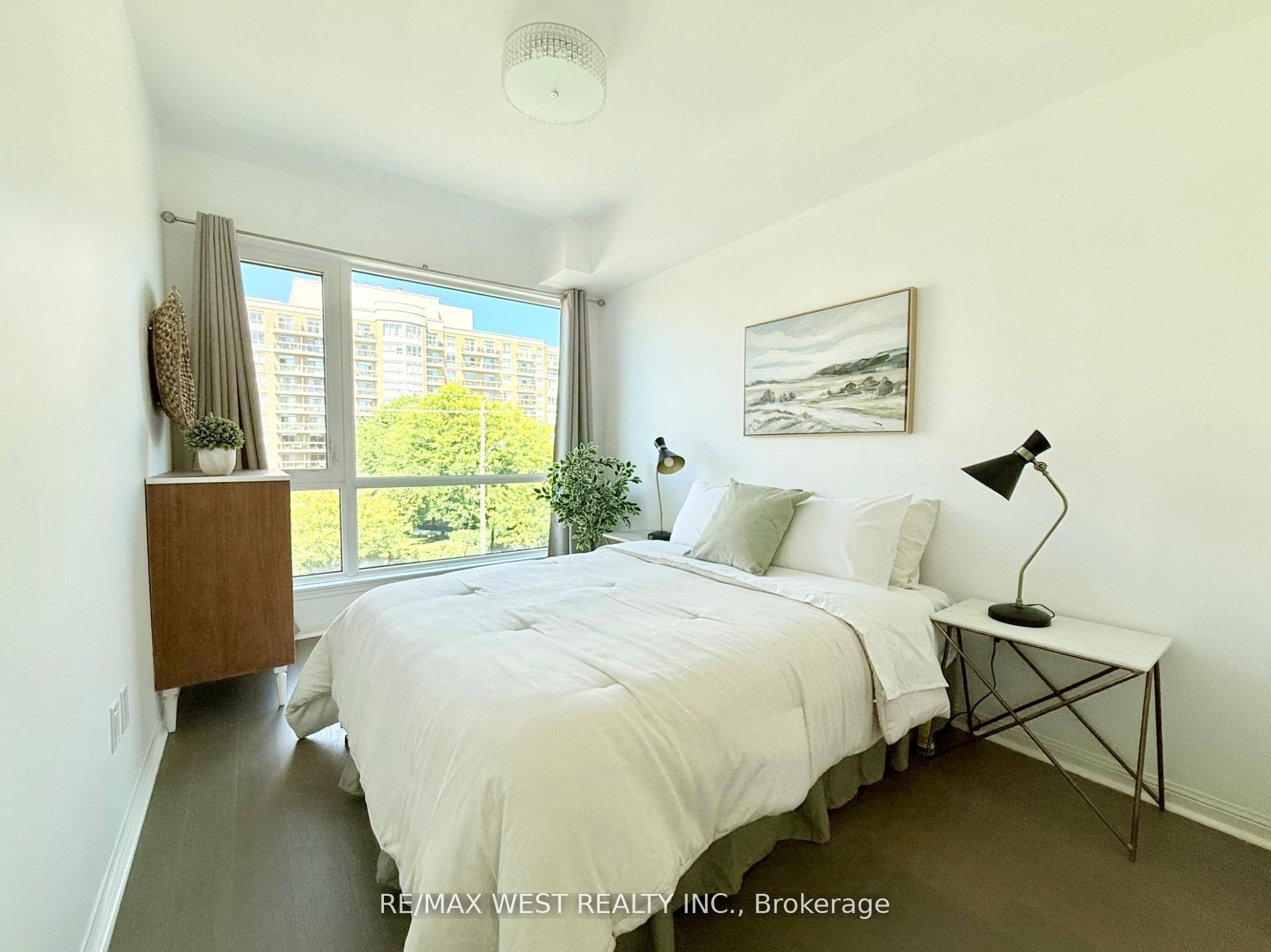 Photo 10 of Unit 310, 639 Lawrence Avenue W, Toronto, Englemount-Lawrence — HOMEH