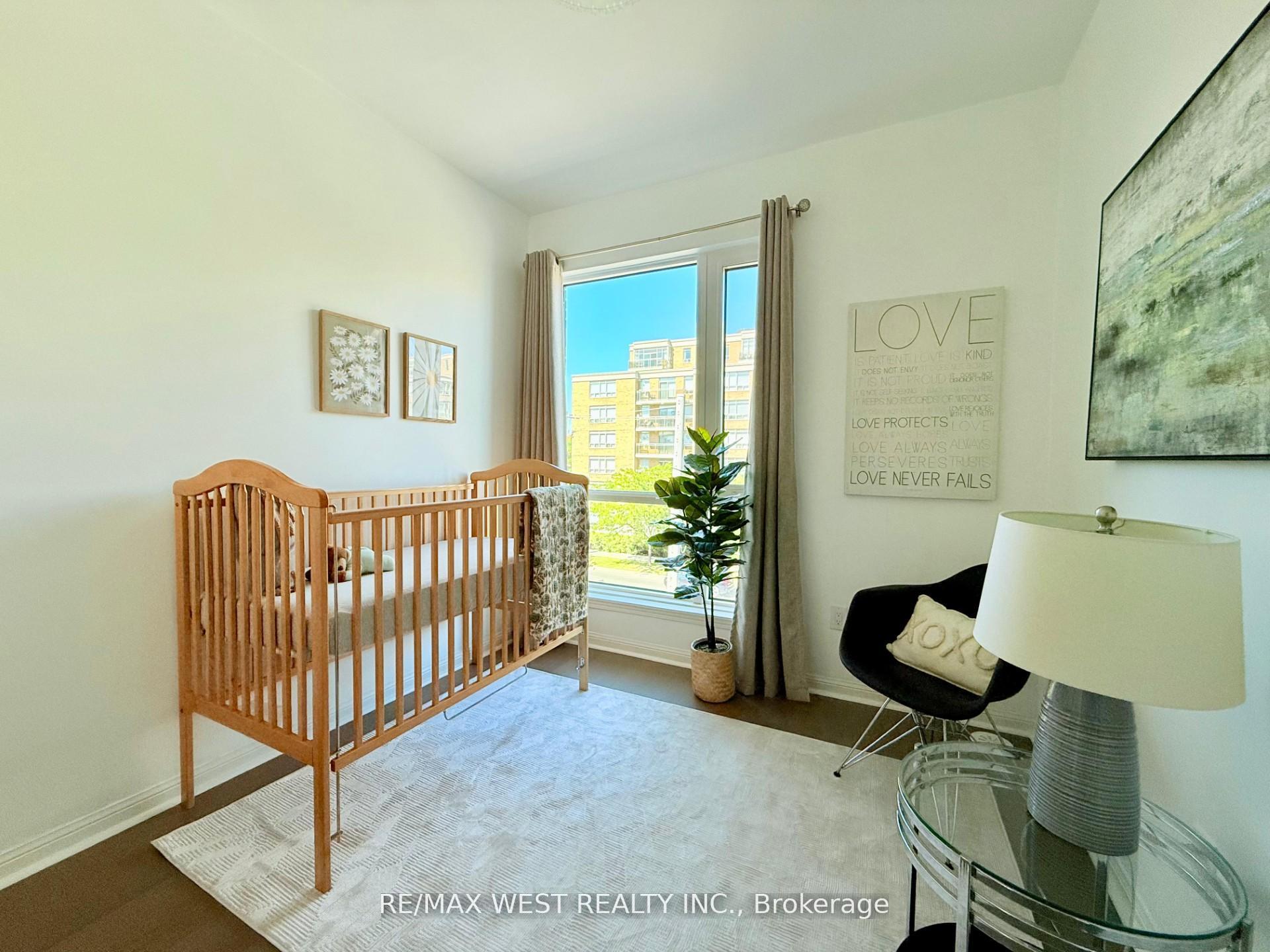 Photo 13 of Unit 310, 639 Lawrence Avenue W, Toronto, Englemount-Lawrence — HOMEH
