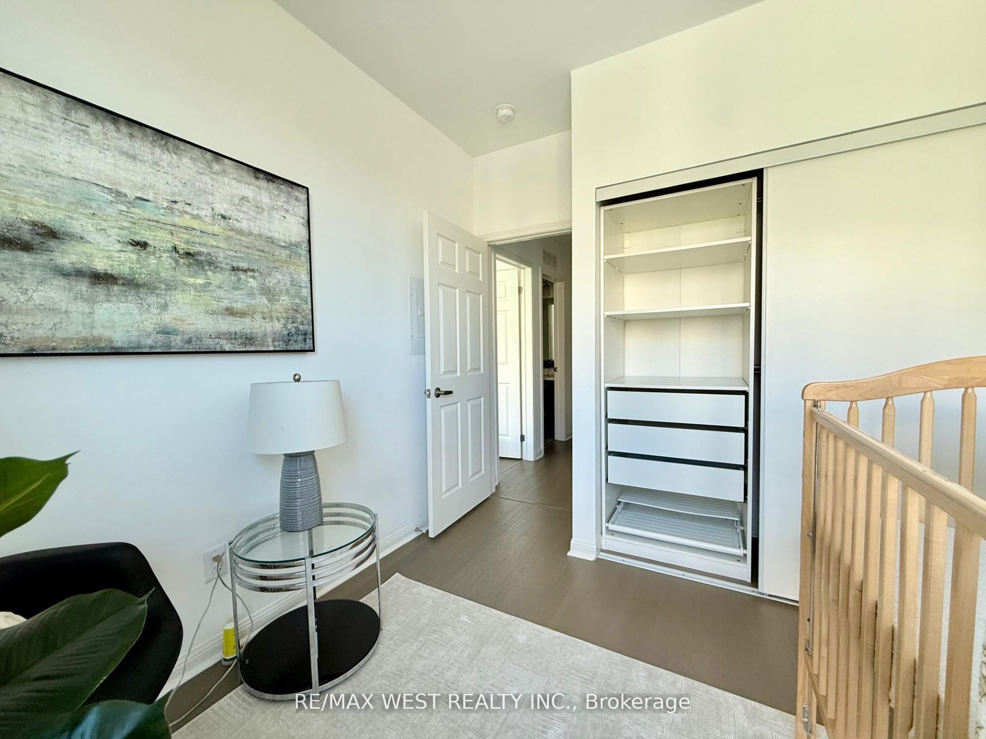 Photo 14 of Unit 310, 639 Lawrence Avenue W, Toronto, Englemount-Lawrence — HOMEH