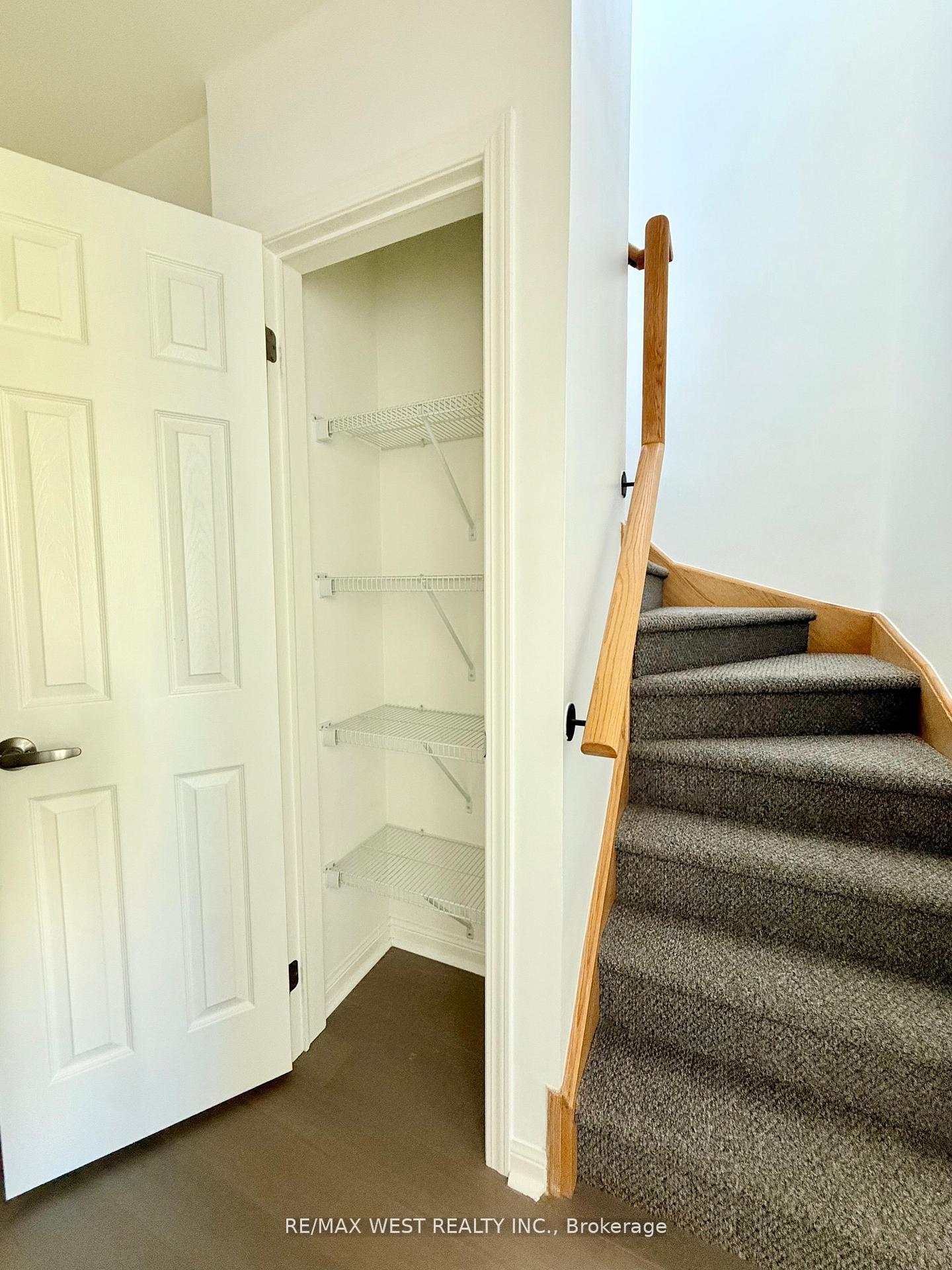 Photo 19 of Unit 310, 639 Lawrence Avenue W, Toronto, Englemount-Lawrence — HOMEH