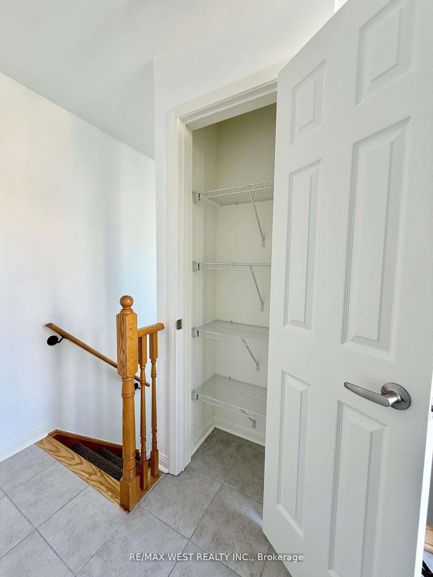 Photo 20 of Unit 310, 639 Lawrence Avenue W, Toronto, Englemount-Lawrence — HOMEH