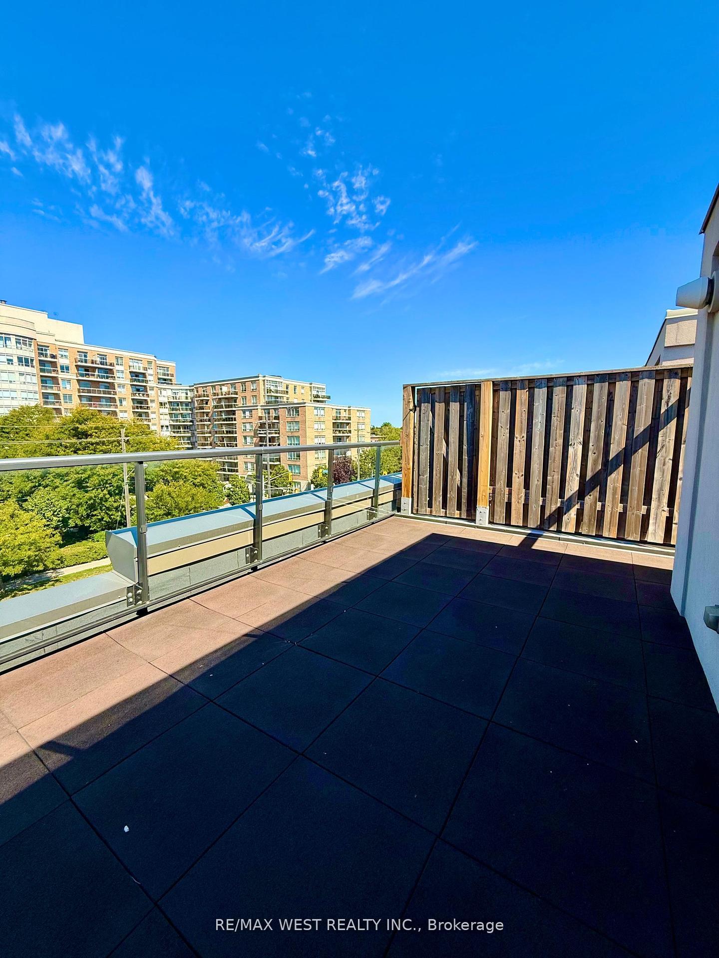 Photo 22 of Unit 310, 639 Lawrence Avenue W, Toronto, Englemount-Lawrence — HOMEH