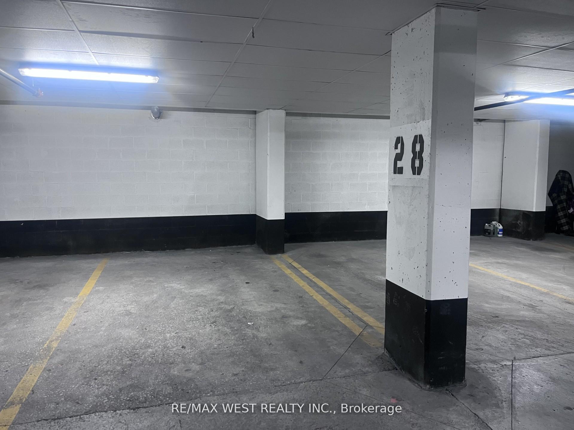 Photo 23 of Unit 310, 639 Lawrence Avenue W, Toronto, Englemount-Lawrence — HOMEH