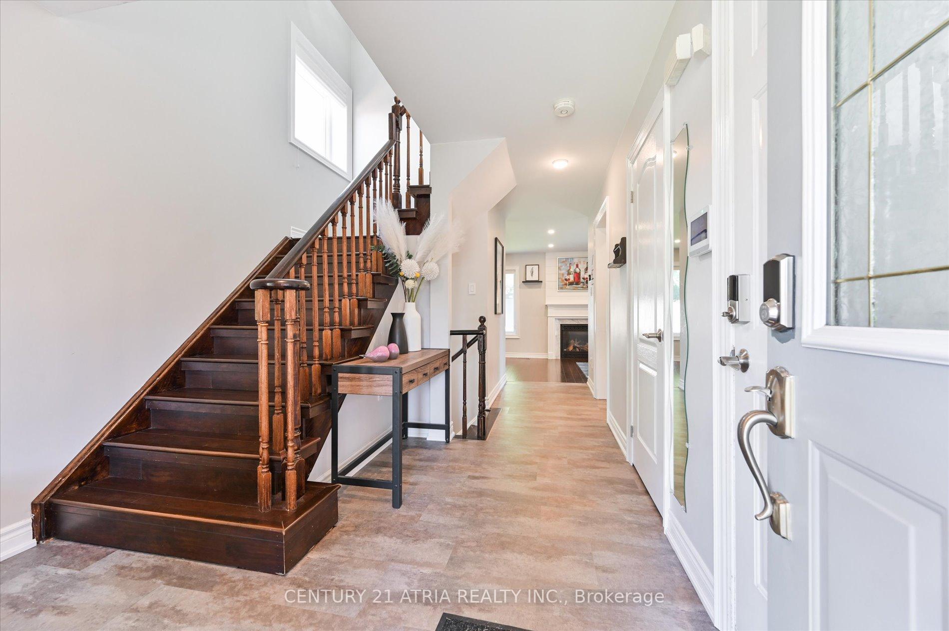 Photo 5 of 85 Burnaby Drive, Georgina, Keswick North — HOMEH