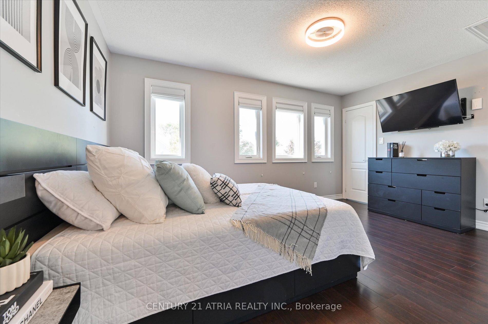 Photo 18 of 85 Burnaby Drive, Georgina, Keswick North — HOMEH