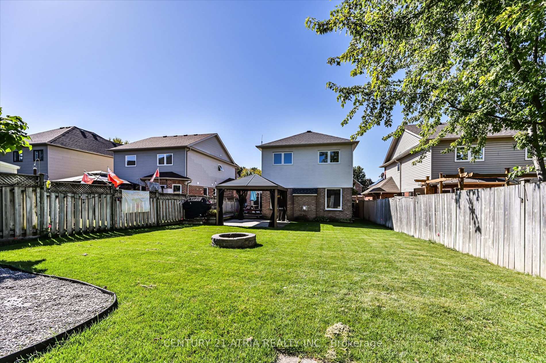 Photo 29 of 85 Burnaby Drive, Georgina, Keswick North — HOMEH