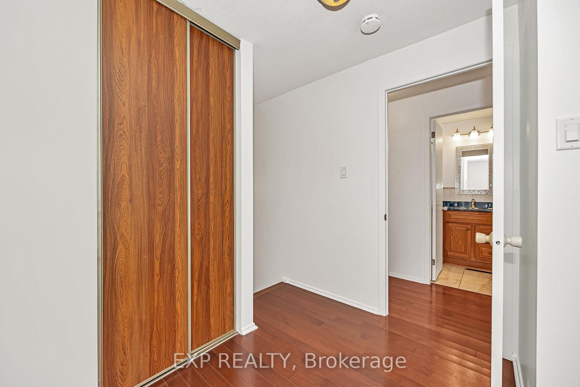 Photo 9 of 266 Woodfield Drive, Ottawa, Tanglewood — HOMEH