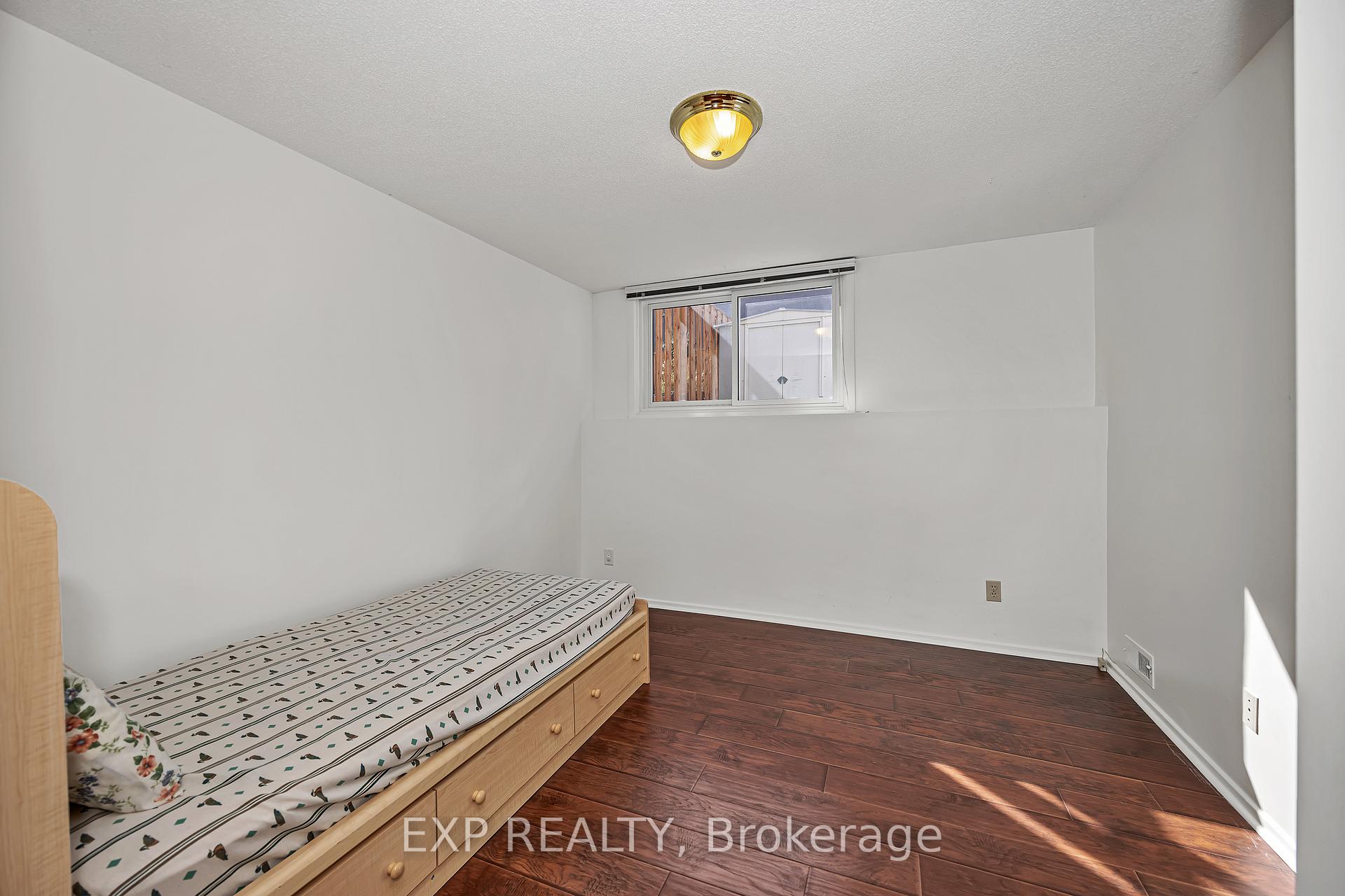 Photo 26 of 266 Woodfield Drive, Ottawa, Tanglewood — HOMEH