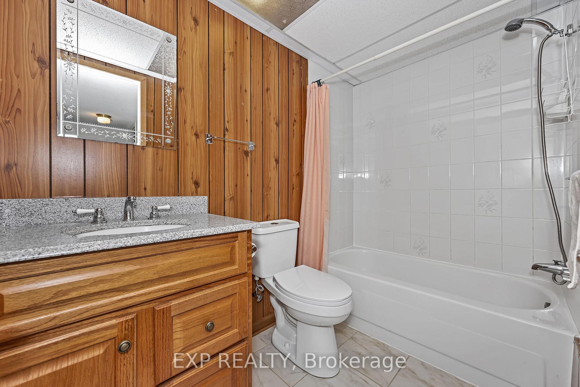 Photo 30 of 266 Woodfield Drive, Ottawa, Tanglewood — HOMEH
