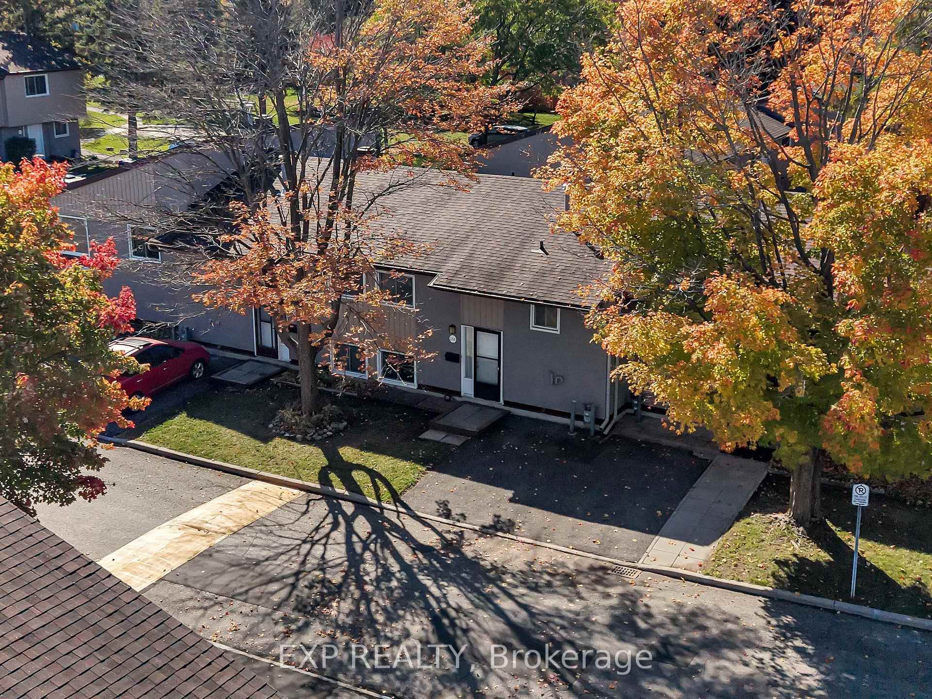 Photo 38 of 266 Woodfield Drive, Ottawa, Tanglewood — HOMEH