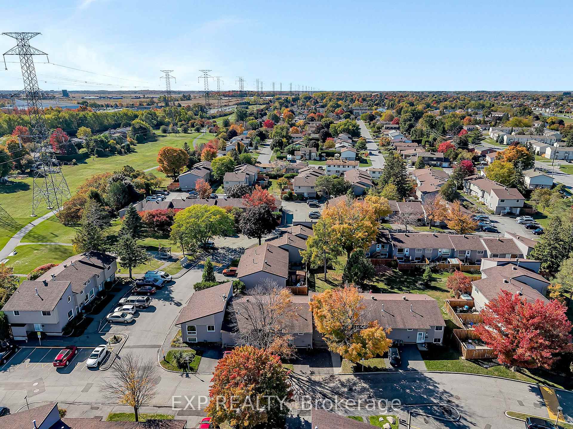 Photo 43 of 266 Woodfield Drive, Ottawa, Tanglewood — HOMEH