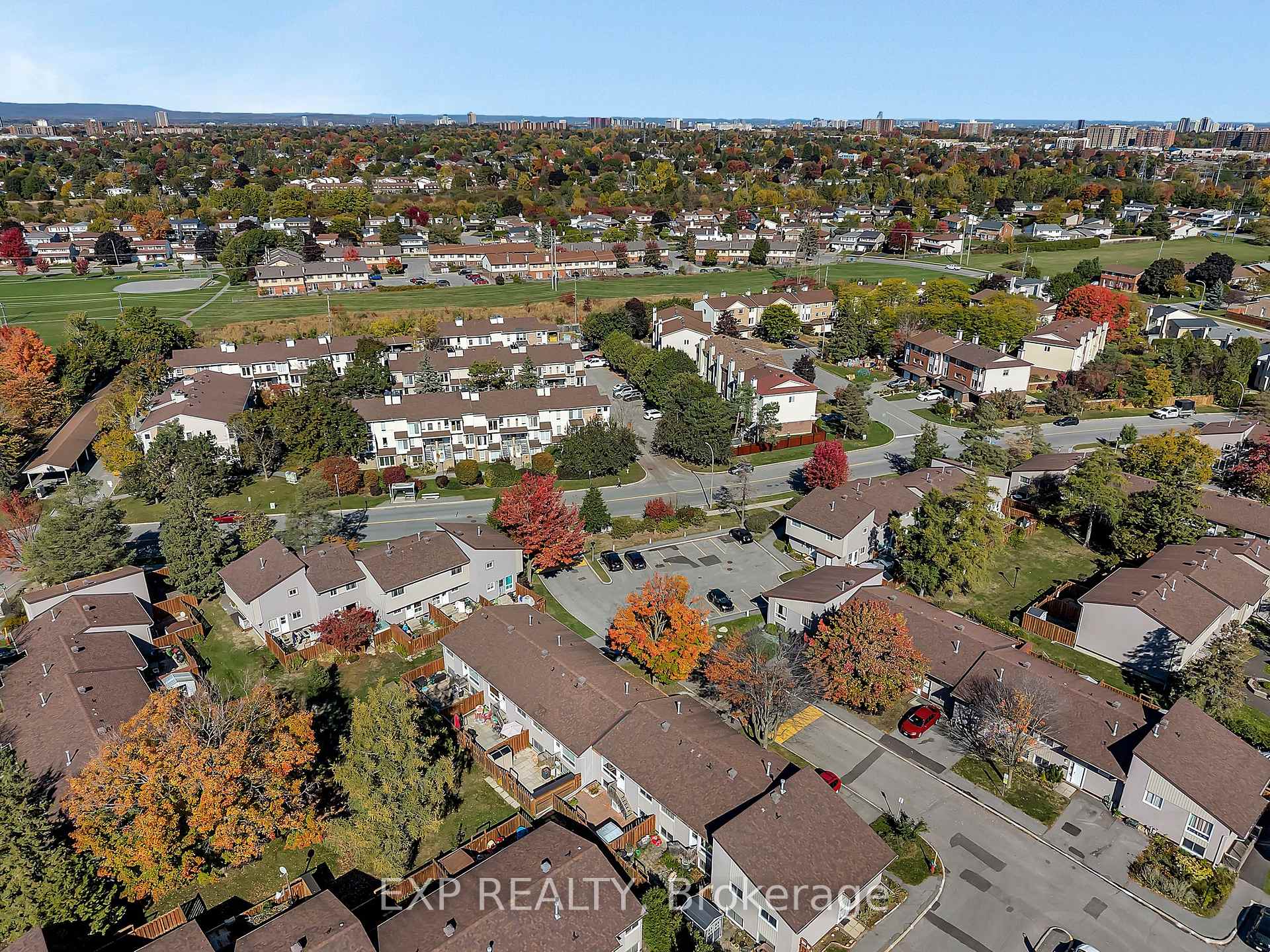 Photo 46 of 266 Woodfield Drive, Ottawa, Tanglewood — HOMEH