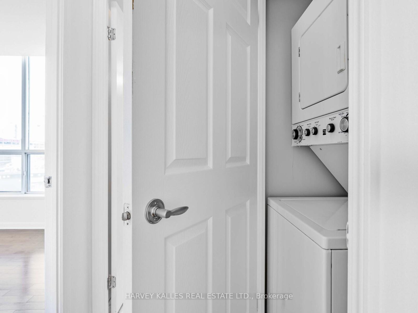 Photo 19 of Unit 1115, 228 Queens Quay W, Toronto, Waterfront Communities — HOMEH