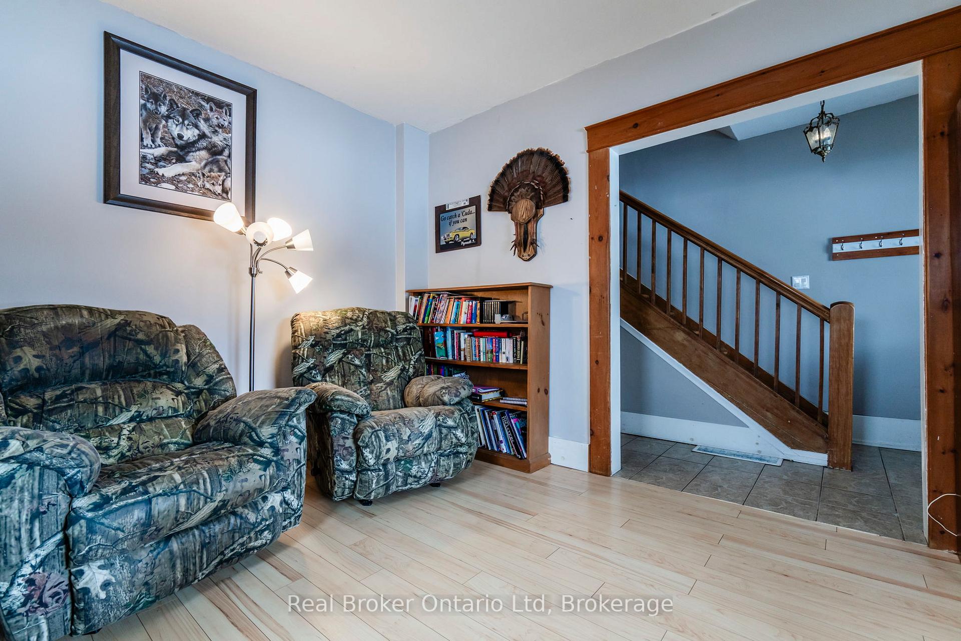 Photo 10 of 6550 Camp Hill Road, Essa, Rural Essa — HOMEH
