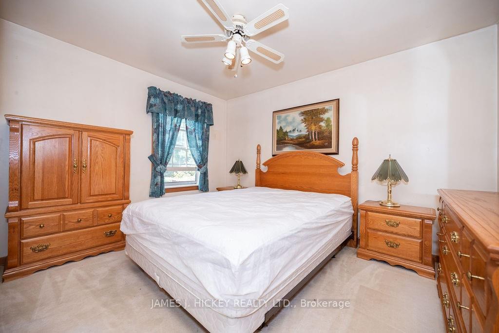 Photo 8 of 11 Wolfe Avenue, Deep River — HOMEH