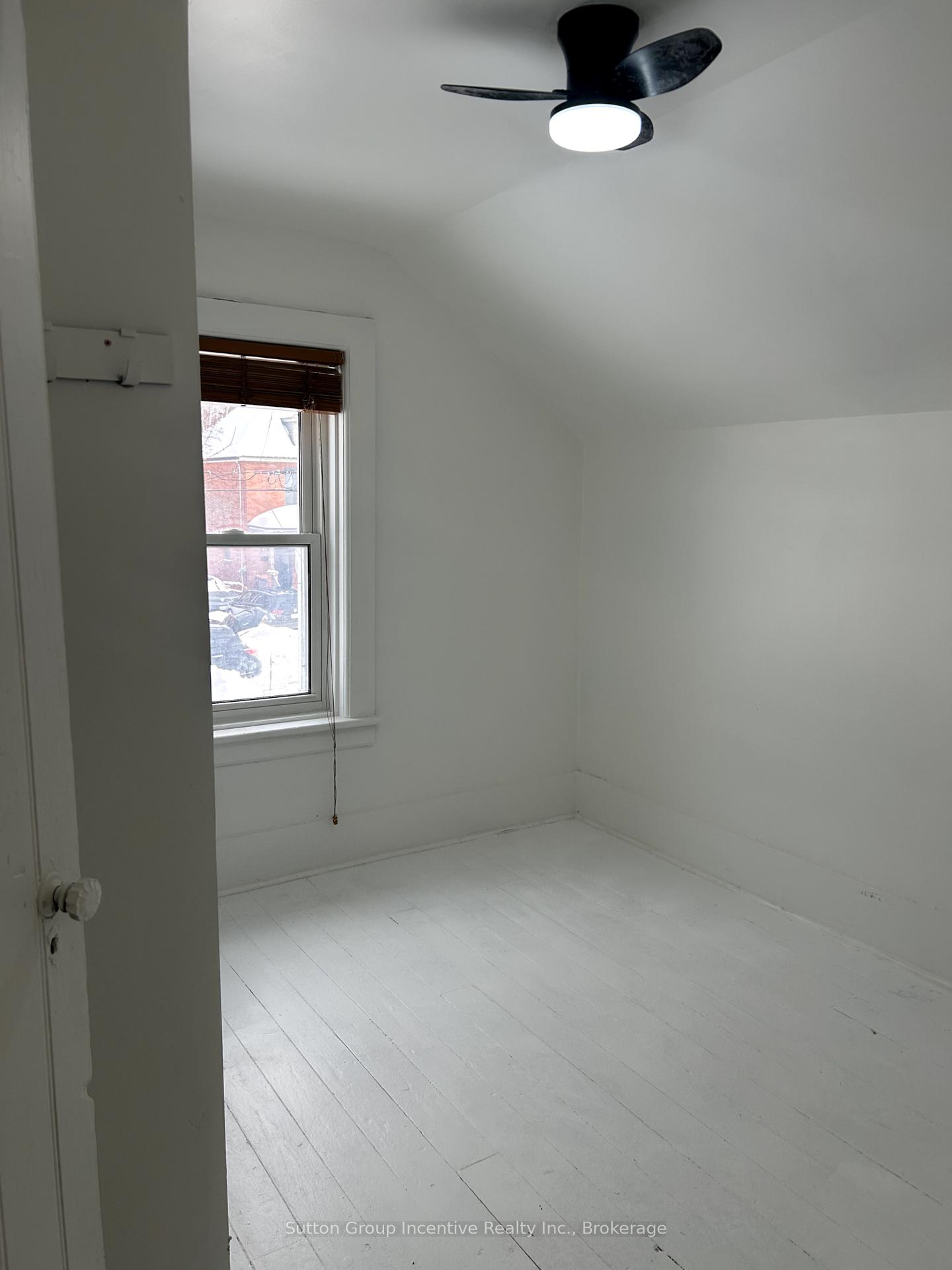Photo 12 of Unit B, 44 Robinson Street, Collingwood — HOMEH