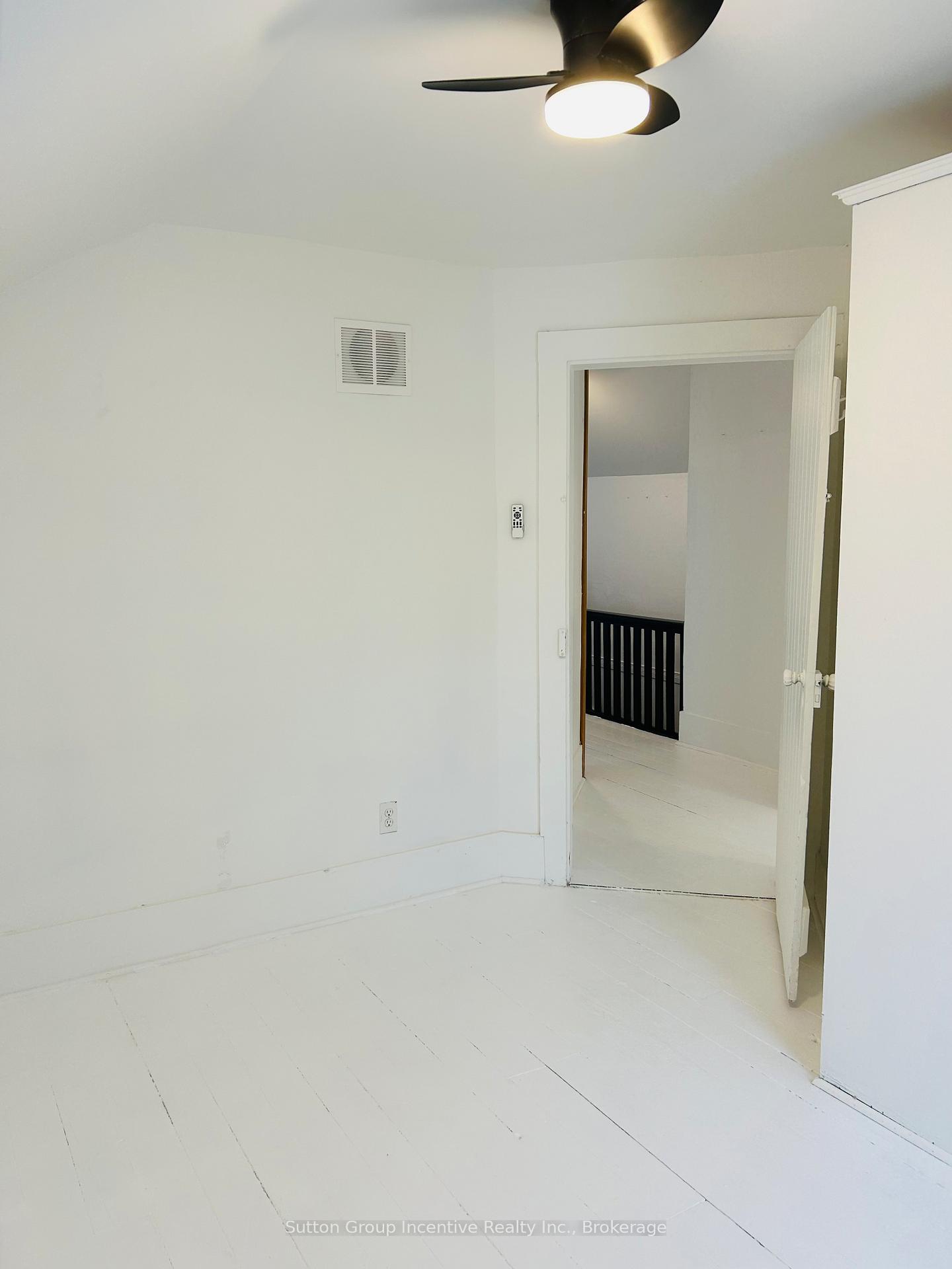Photo 14 of Unit B, 44 Robinson Street, Collingwood — HOMEH