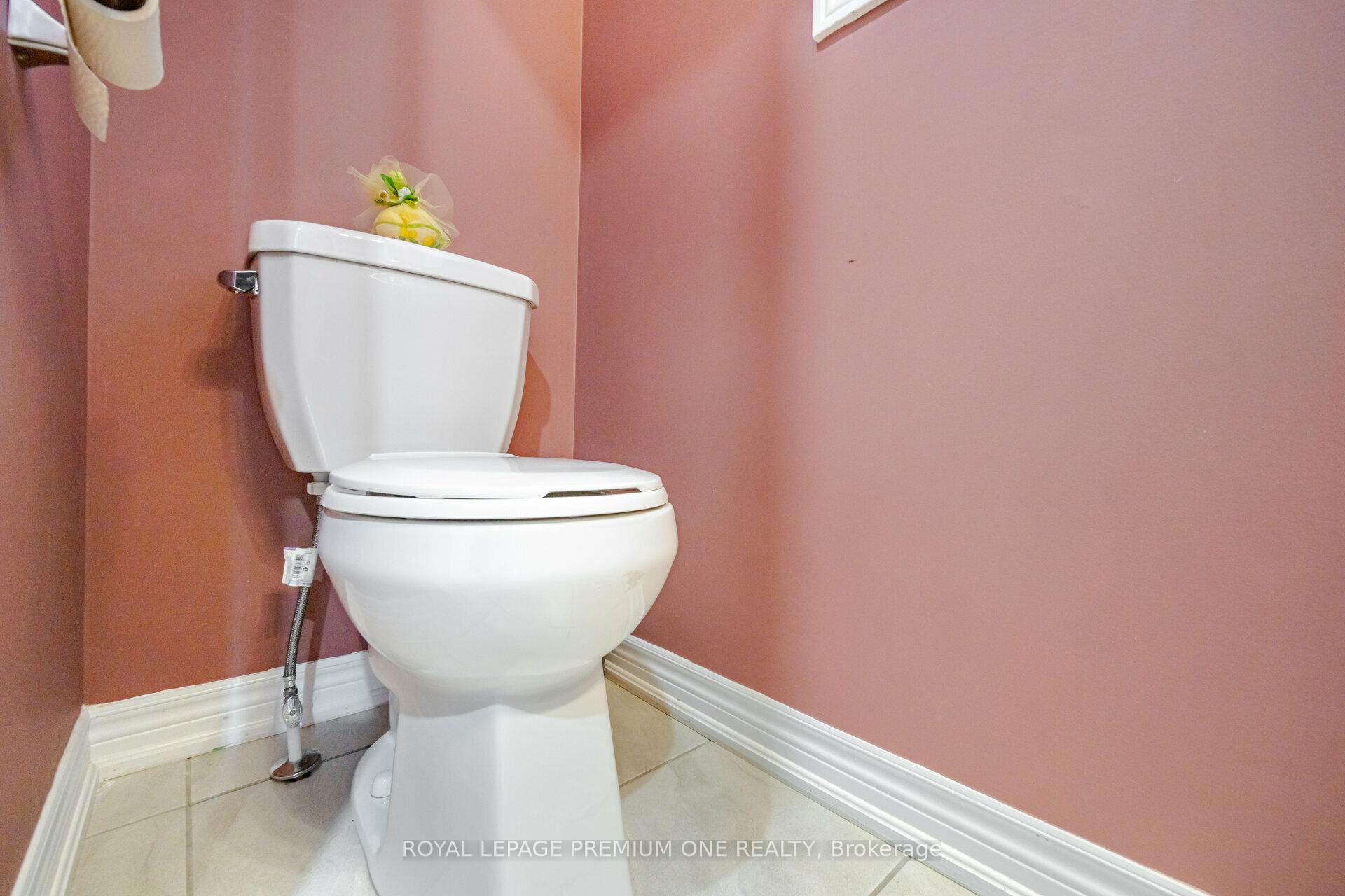 Photo 17 of 110 Morra Avenue, Caledon, Bolton East — HOMEH