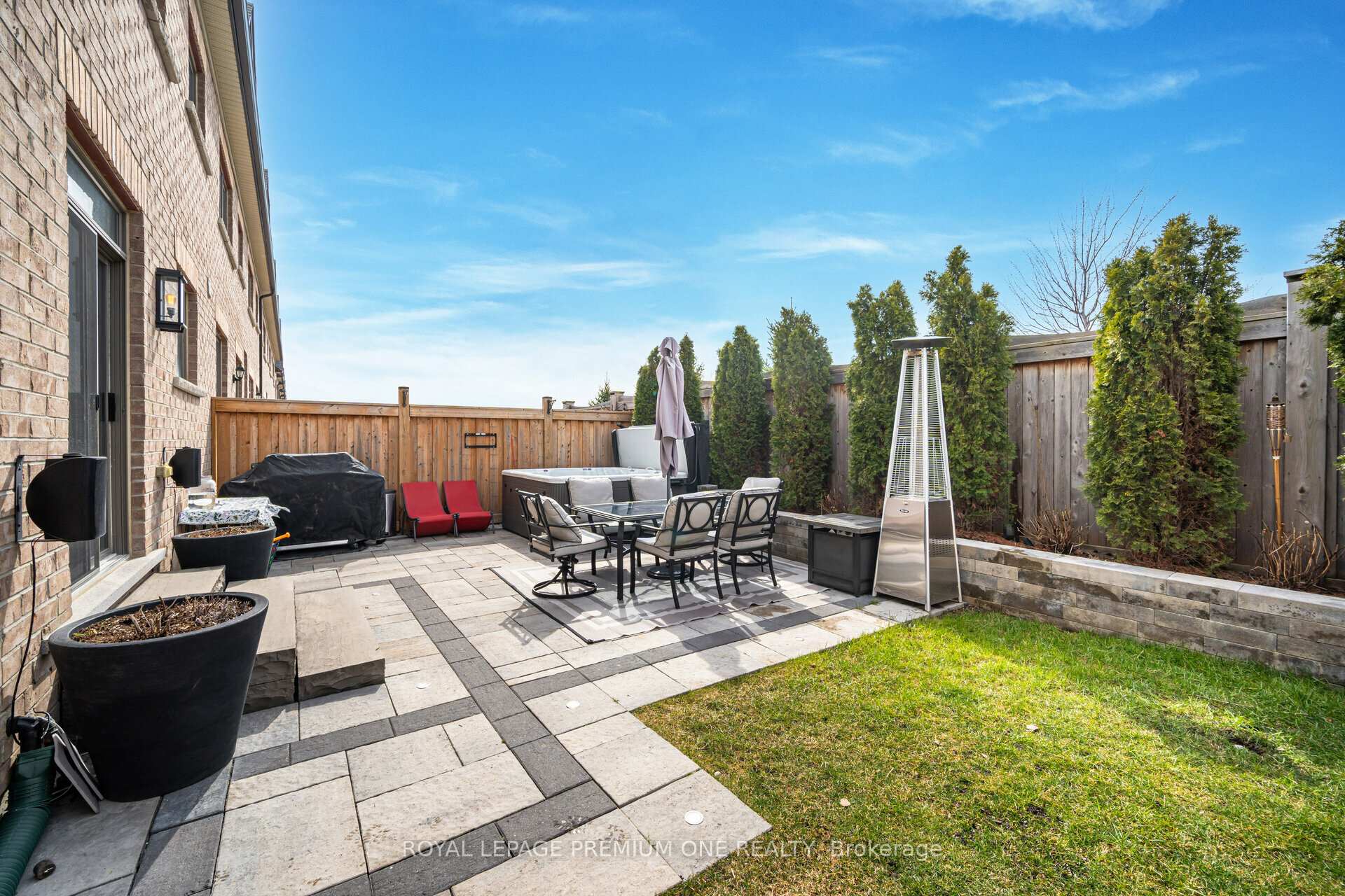 Photo 39 of 110 Morra Avenue, Caledon, Bolton East — HOMEH