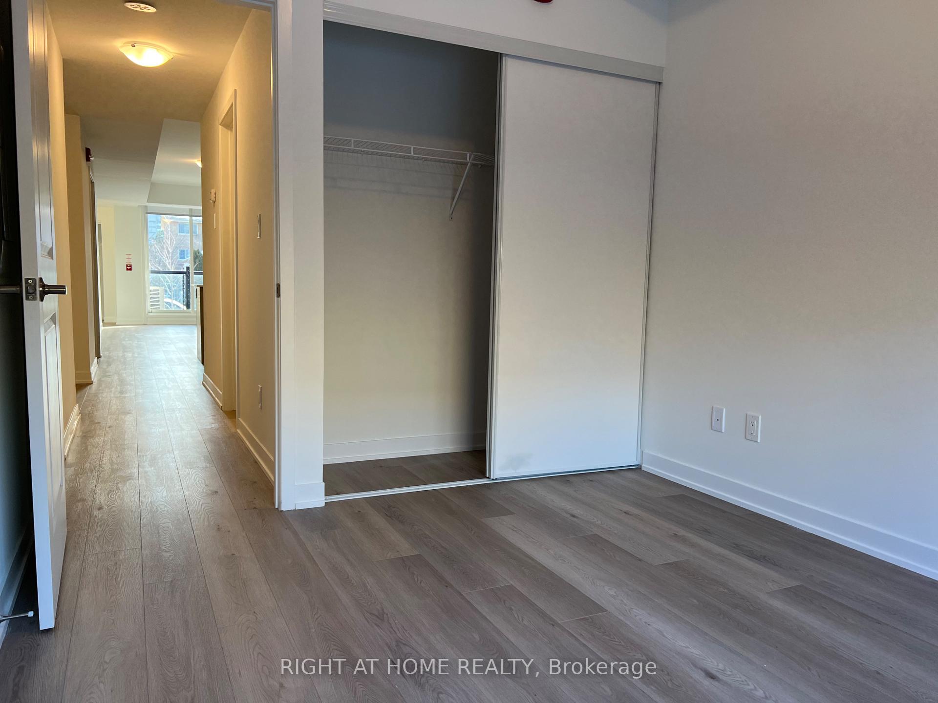 Photo 19 of Unit 5, 10 Marquette Avenue, Toronto, Englemount-Lawrence — HOMEH