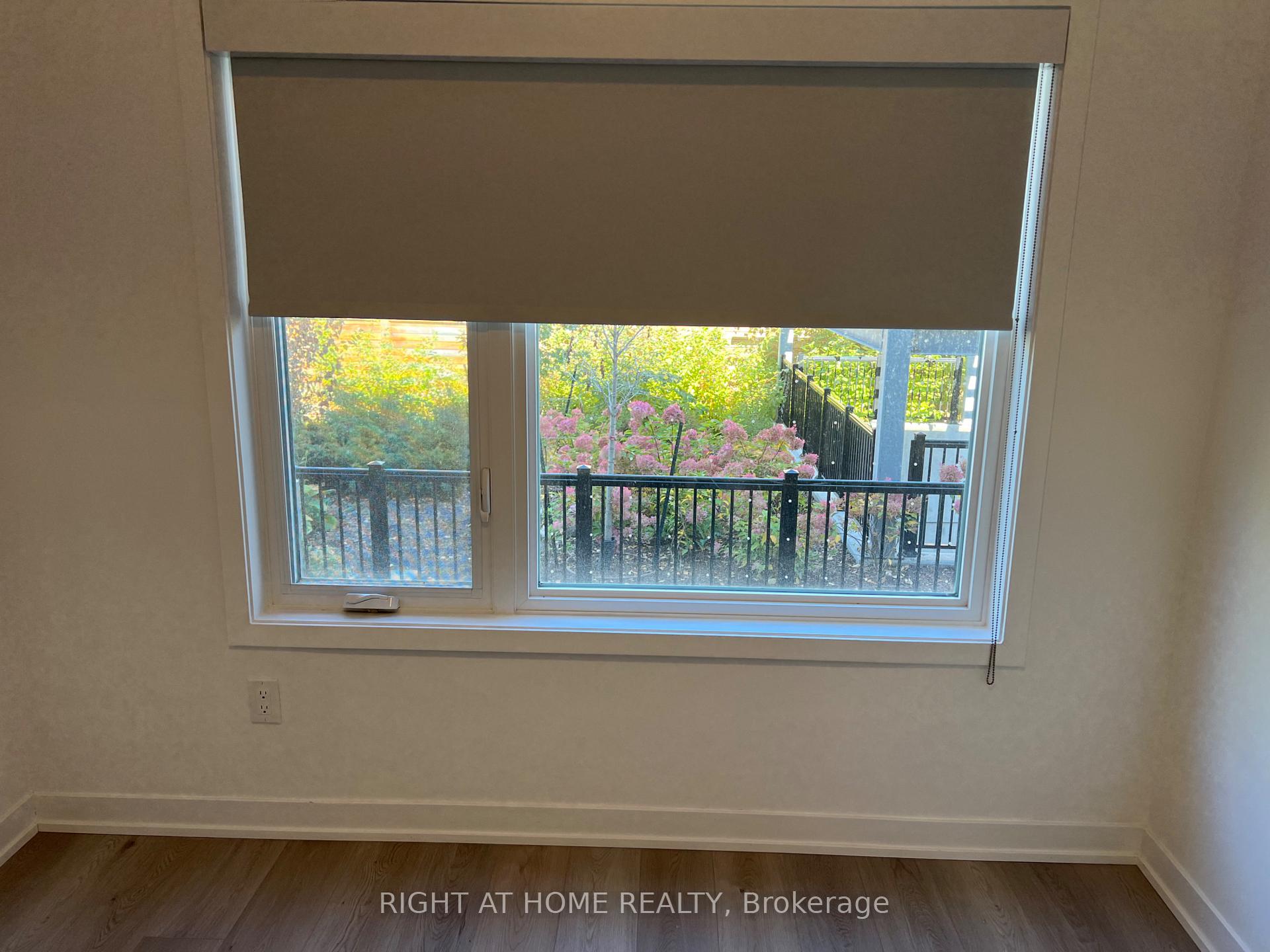 Photo 21 of Unit 5, 10 Marquette Avenue, Toronto, Englemount-Lawrence — HOMEH