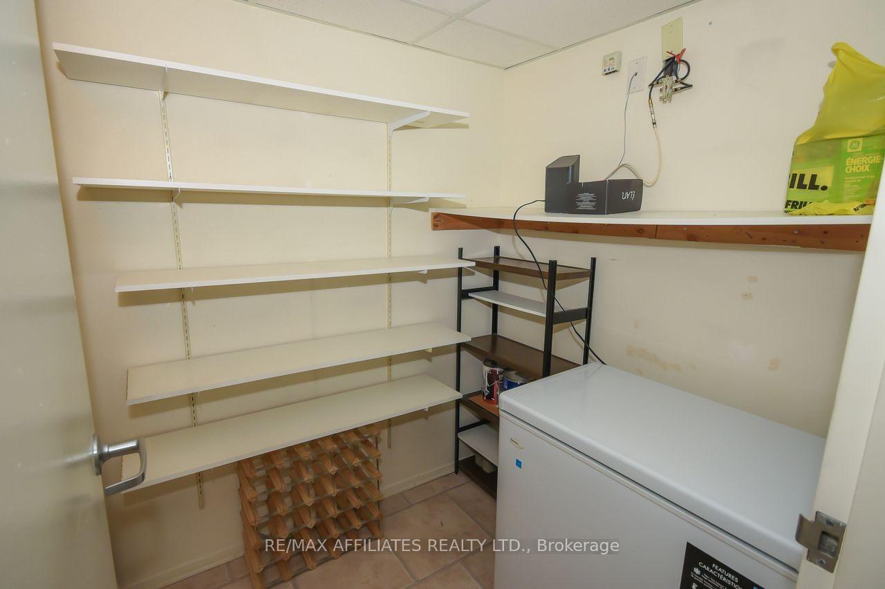 Photo 22 of Unit 407, 330 Centrum Boulevard, Ottawa, Bilberry Creek/Queenswood Heights — HOMEH