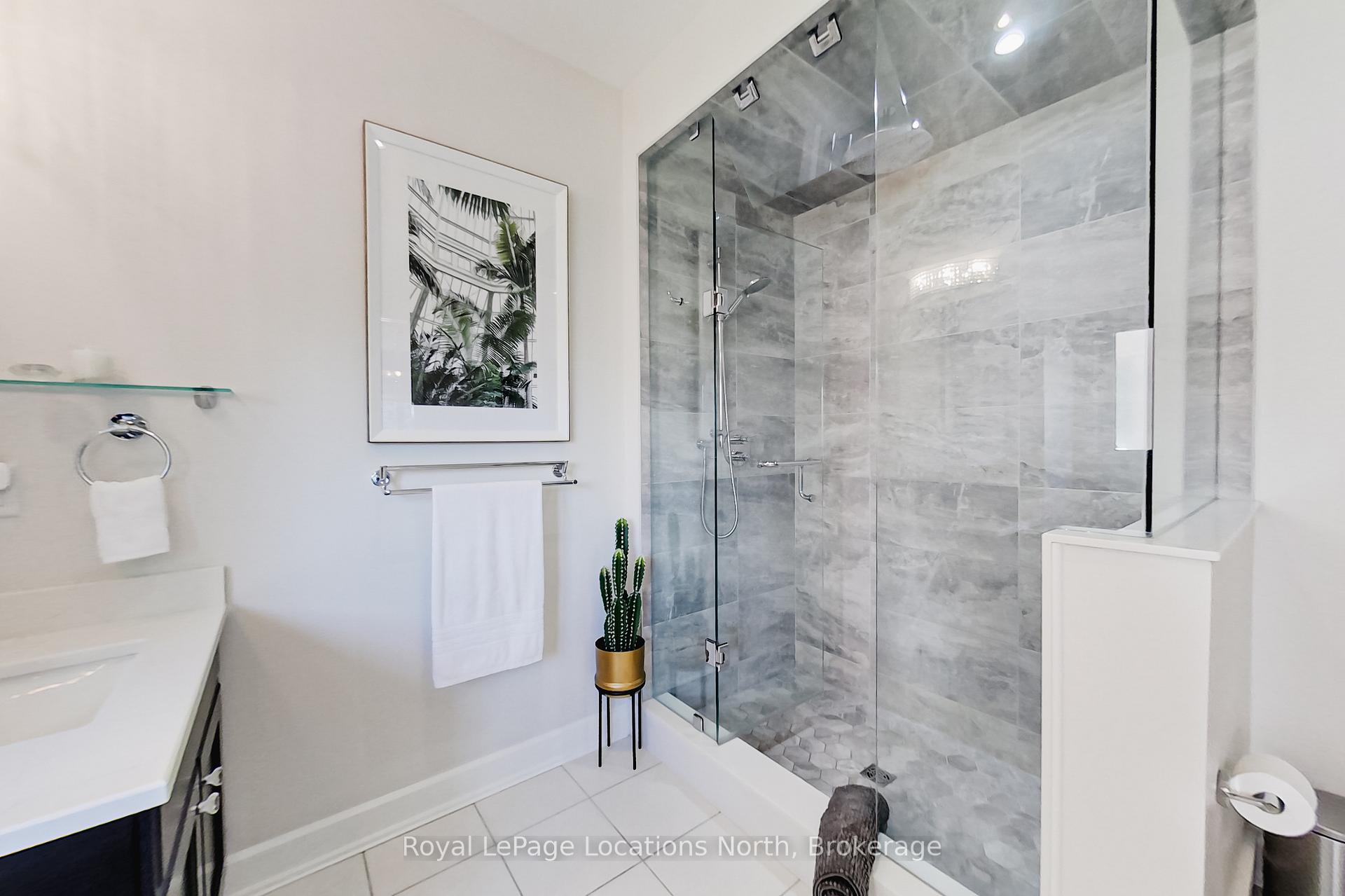 Photo 19 of 16 Frances Drive, Collingwood — HOMEH