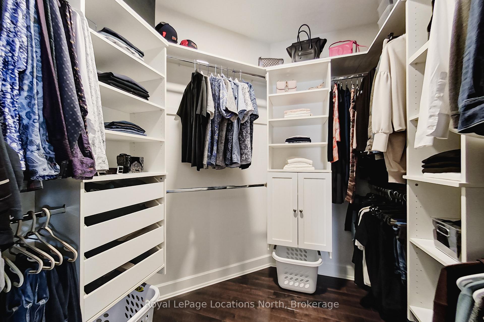 Photo 20 of 16 Frances Drive, Collingwood — HOMEH