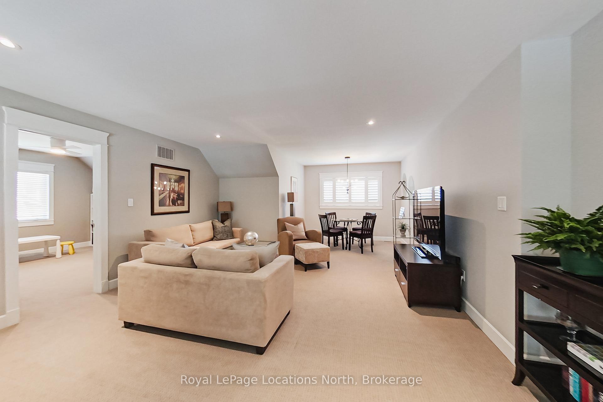 Photo 25 of 16 Frances Drive, Collingwood — HOMEH