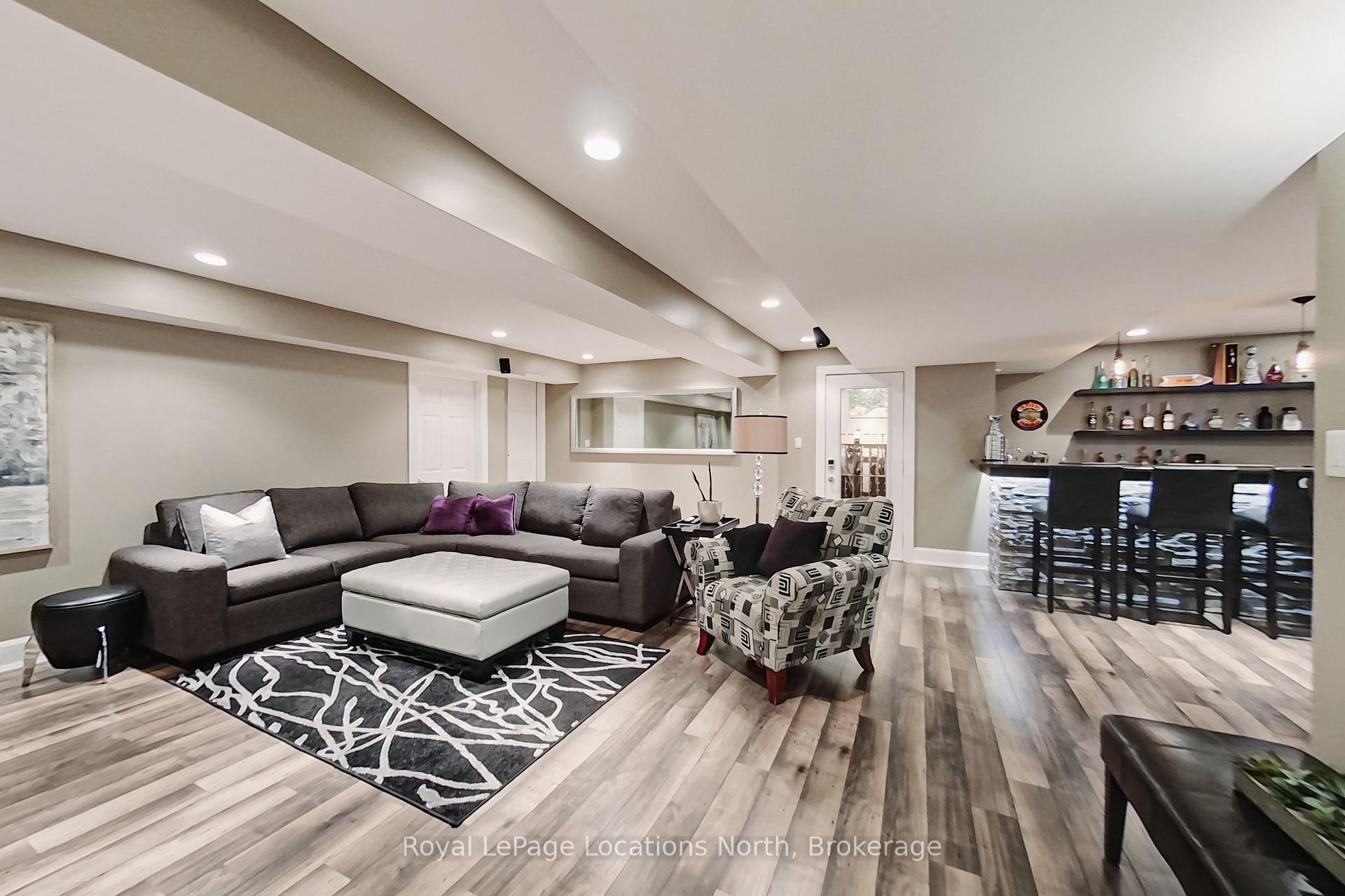 Photo 29 of 16 Frances Drive, Collingwood — HOMEH