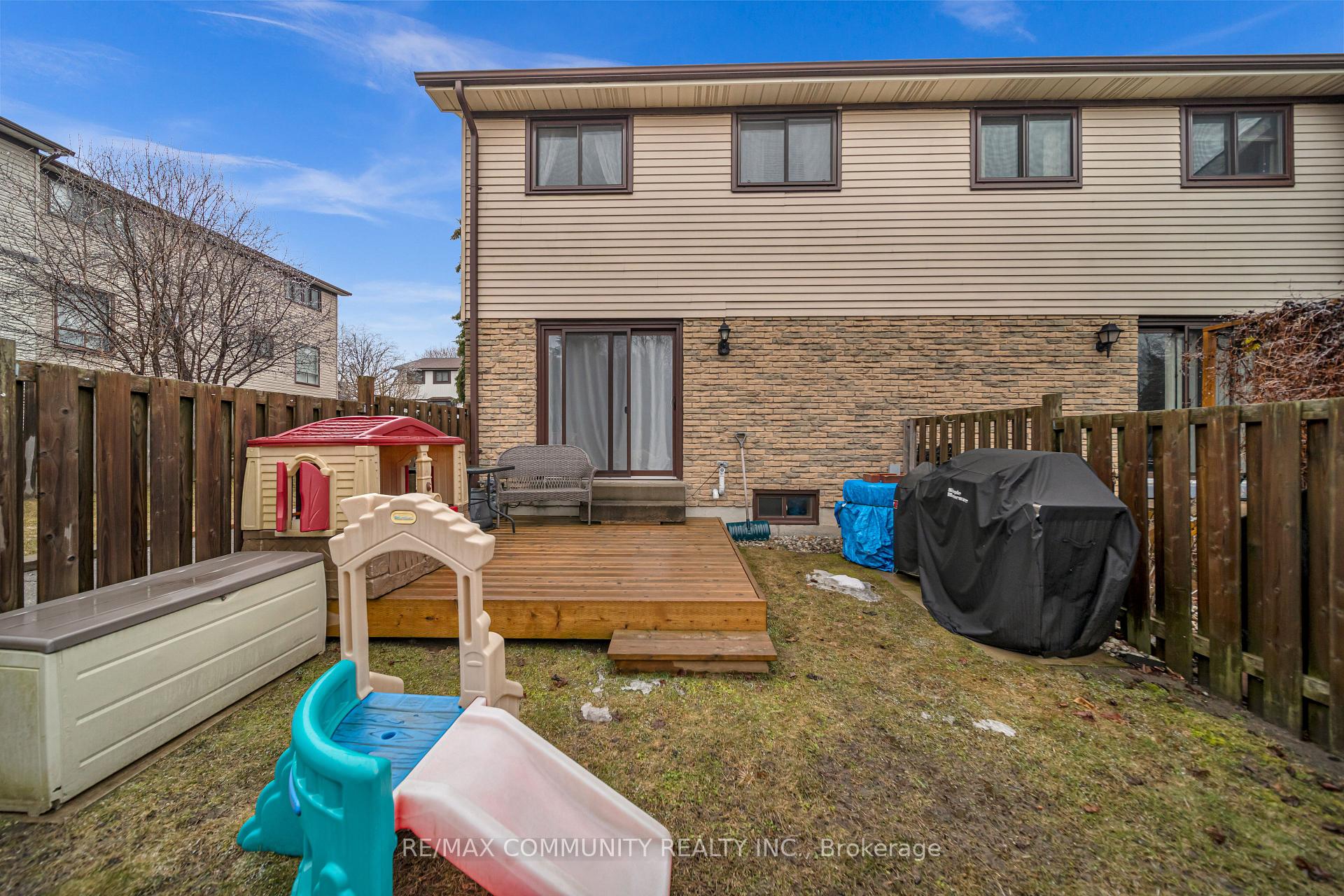 Photo 31 of Unit E8, 221 Ormond Drive, Oshawa, Samac — HOMEH