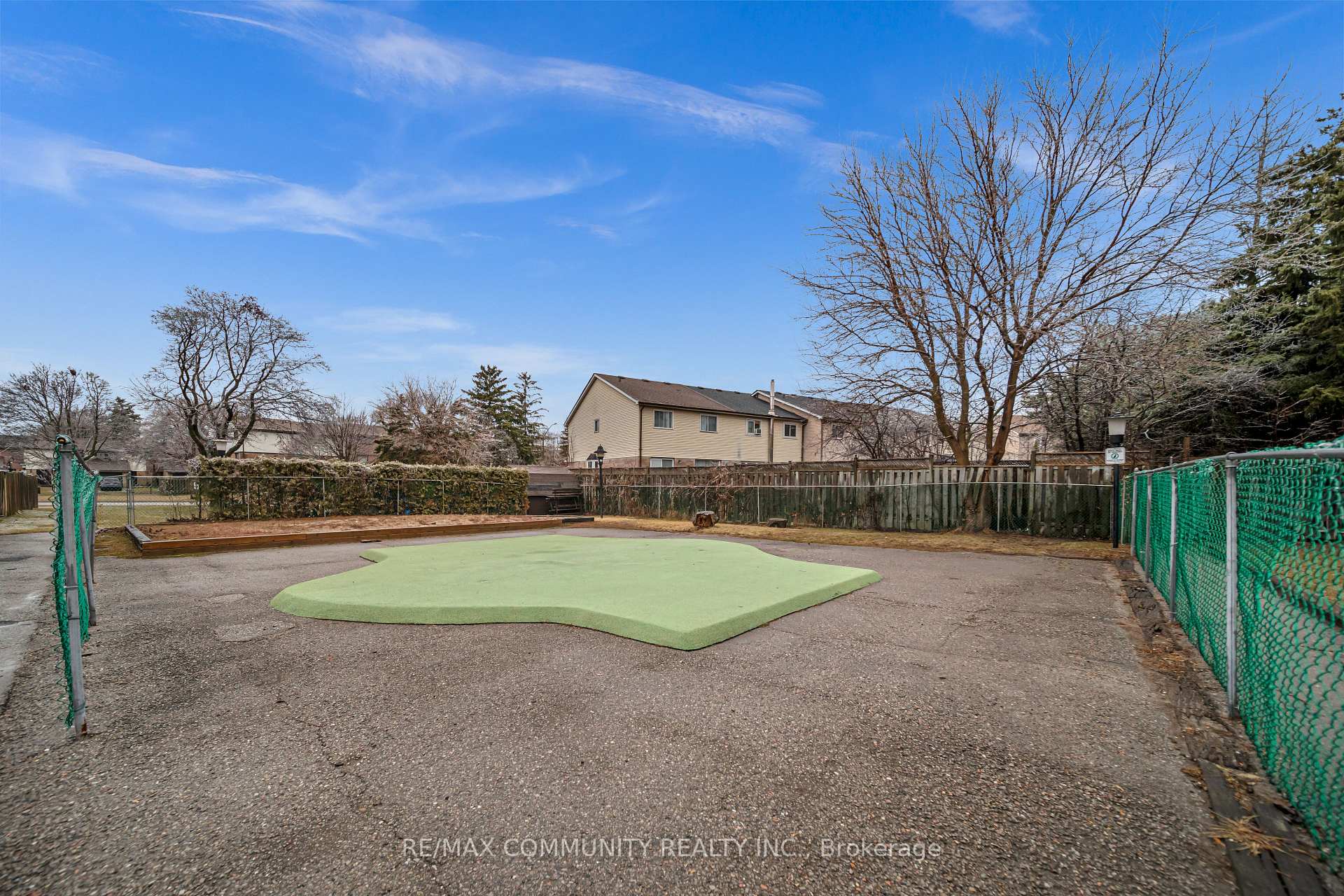 Photo 34 of Unit E8, 221 Ormond Drive, Oshawa, Samac — HOMEH