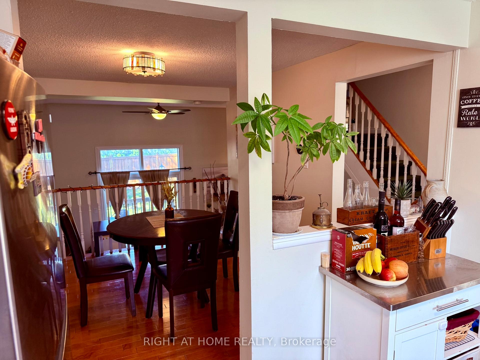 Photo 7 of Unit 47, 1330 Trowbridge Drive, Oshawa, Centennial — HOMEH