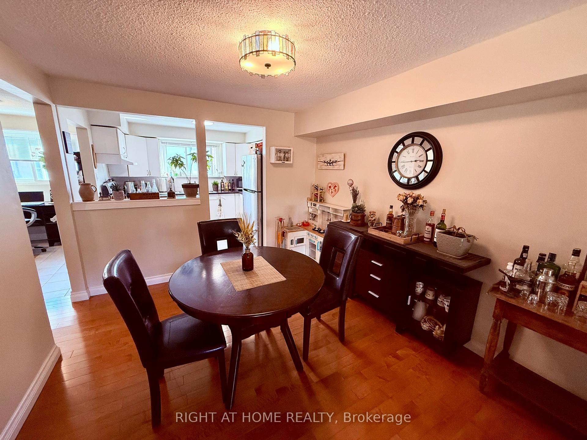Photo 11 of Unit 47, 1330 Trowbridge Drive, Oshawa, Centennial — HOMEH