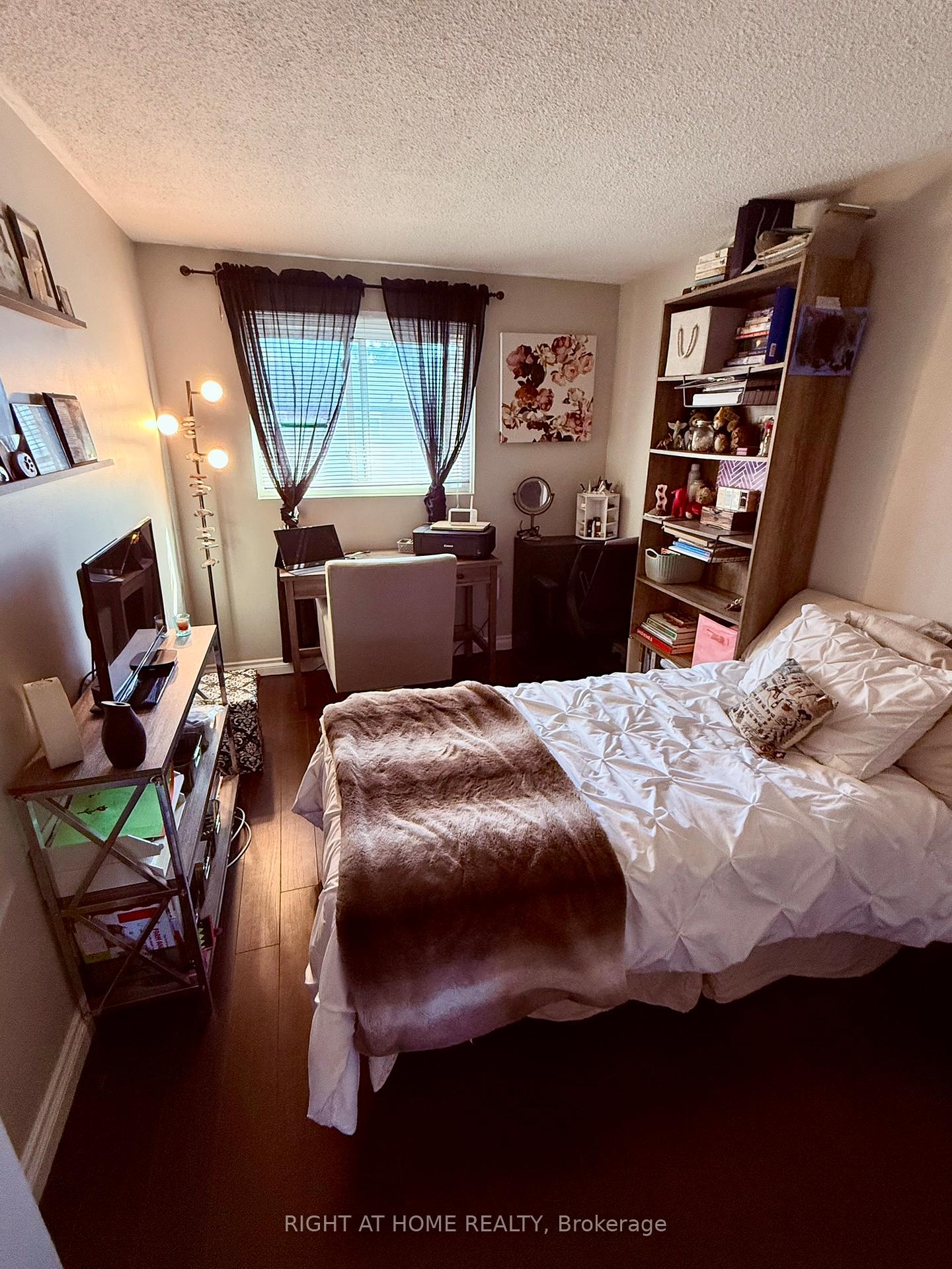 Photo 17 of Unit 47, 1330 Trowbridge Drive, Oshawa, Centennial — HOMEH