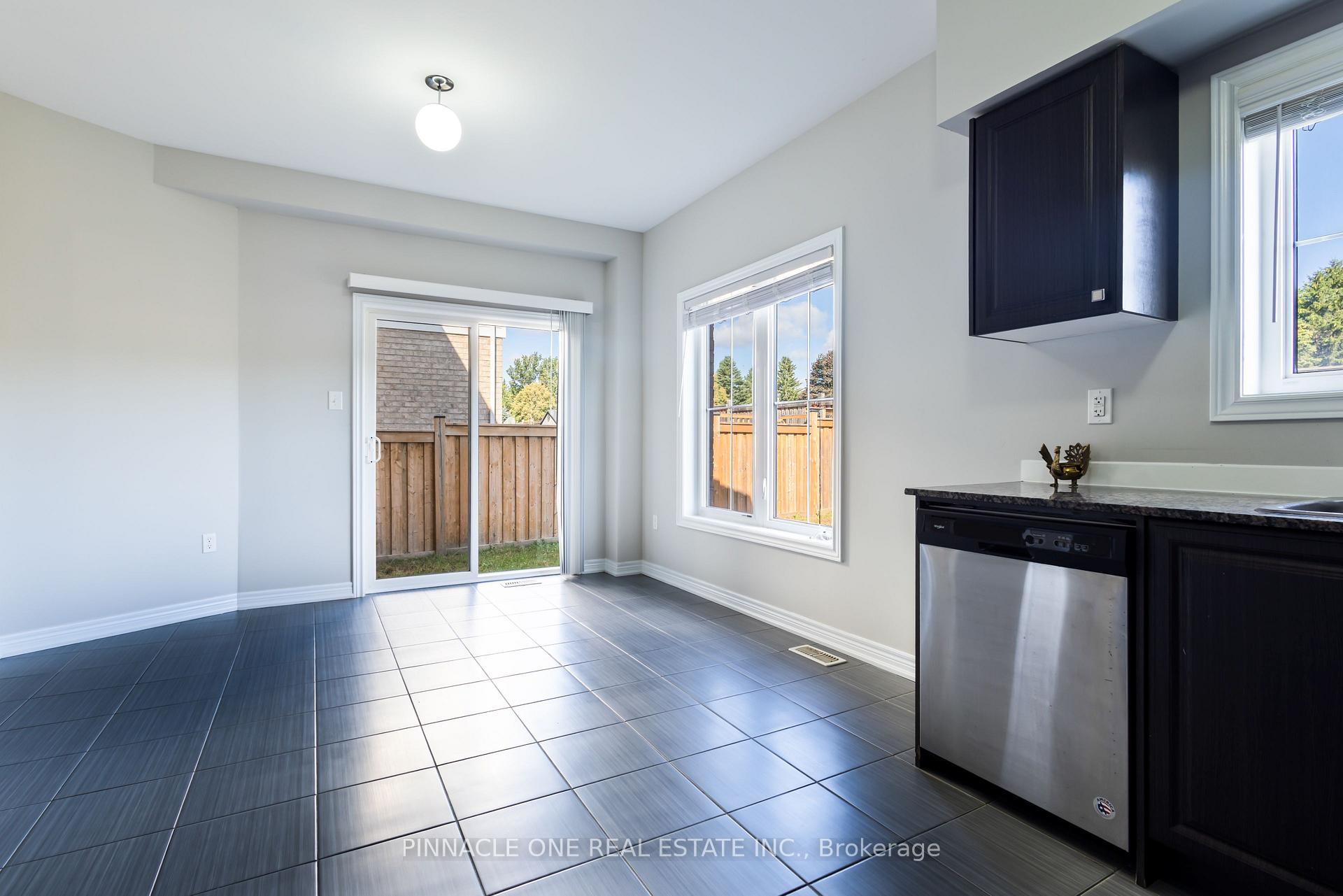 Photo 12 of 183 Bruce Cameron Drive, Clarington, Bowmanville — HOMEH