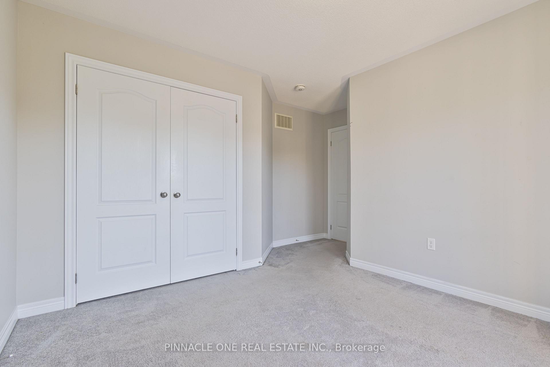 Photo 23 of 183 Bruce Cameron Drive, Clarington, Bowmanville — HOMEH
