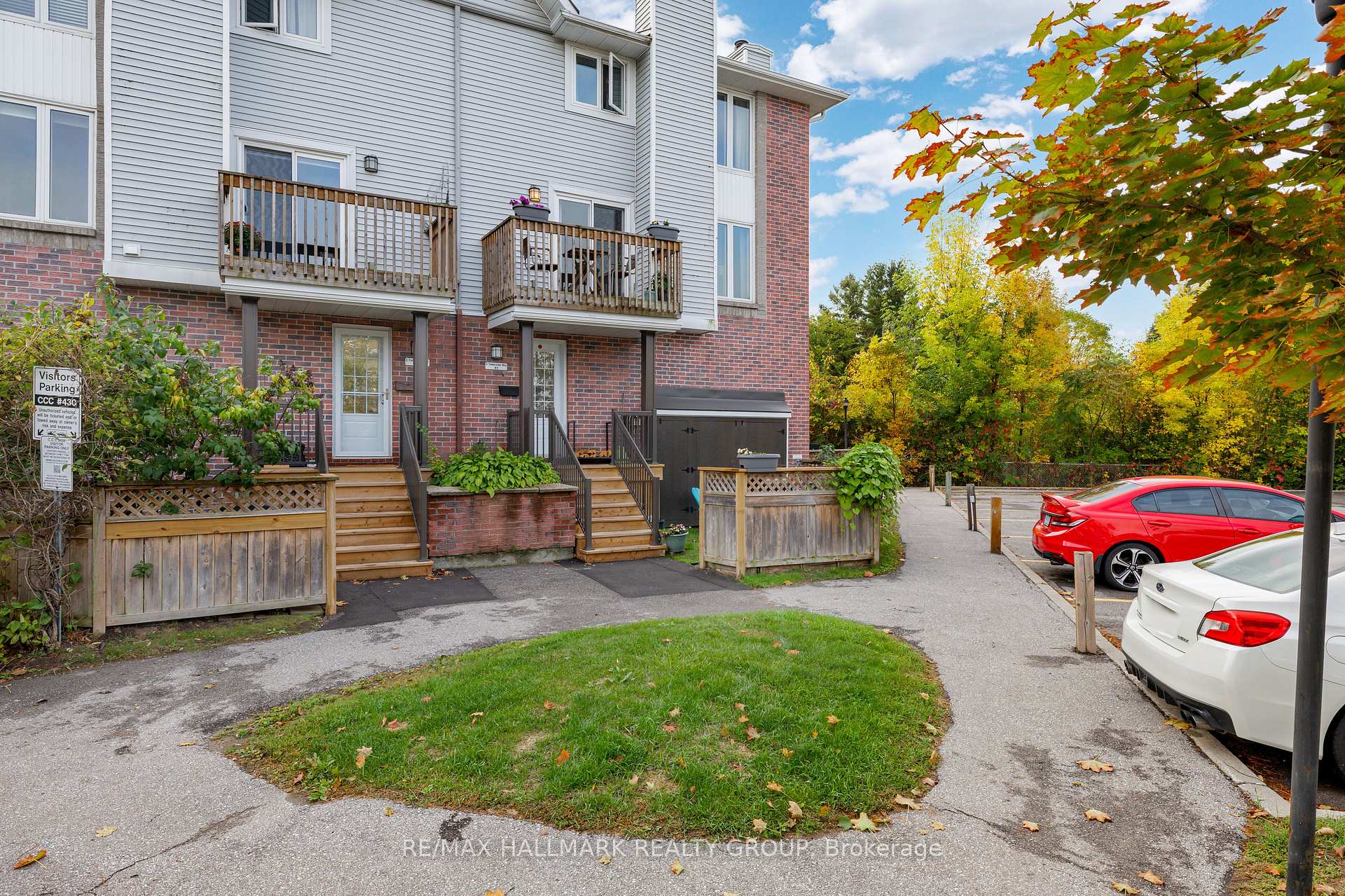 Photo 2 of Unit 3, 5 Timberview Way, Ottawa, Westcliffe Estates — HOMEH