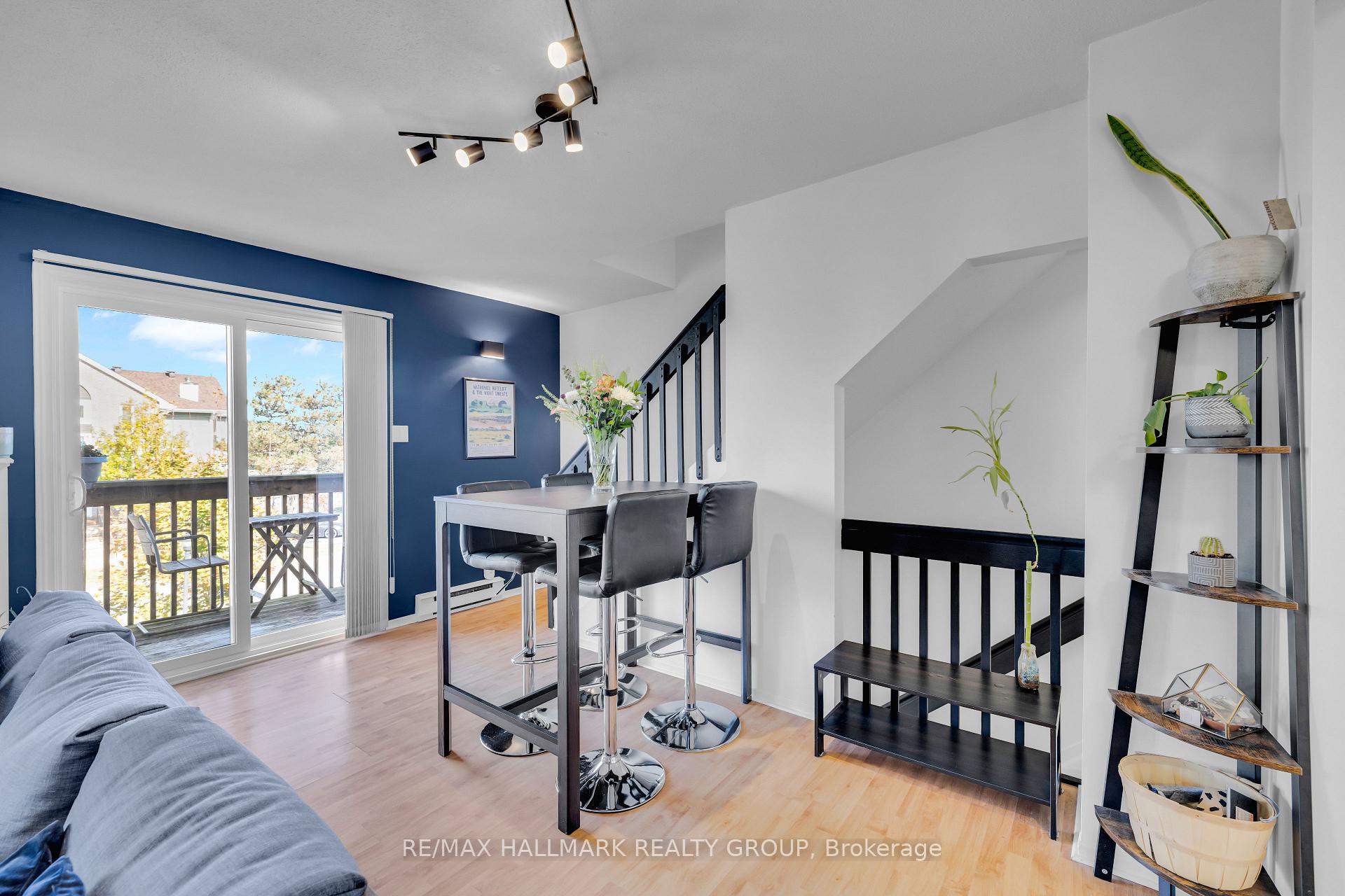 Photo 11 of Unit 3, 5 Timberview Way, Ottawa, Westcliffe Estates — HOMEH