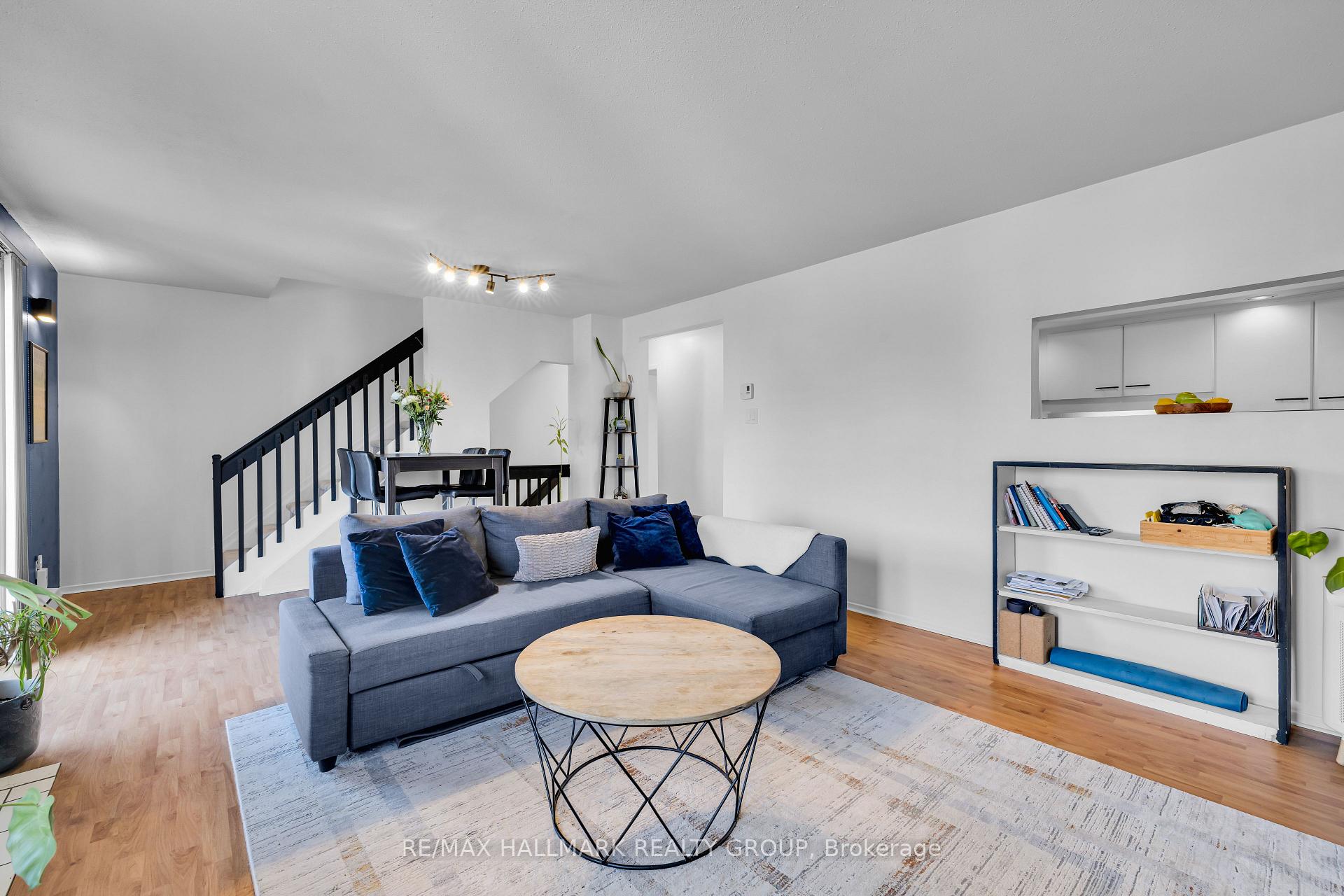 Photo 20 of Unit 3, 5 Timberview Way, Ottawa, Westcliffe Estates — HOMEH