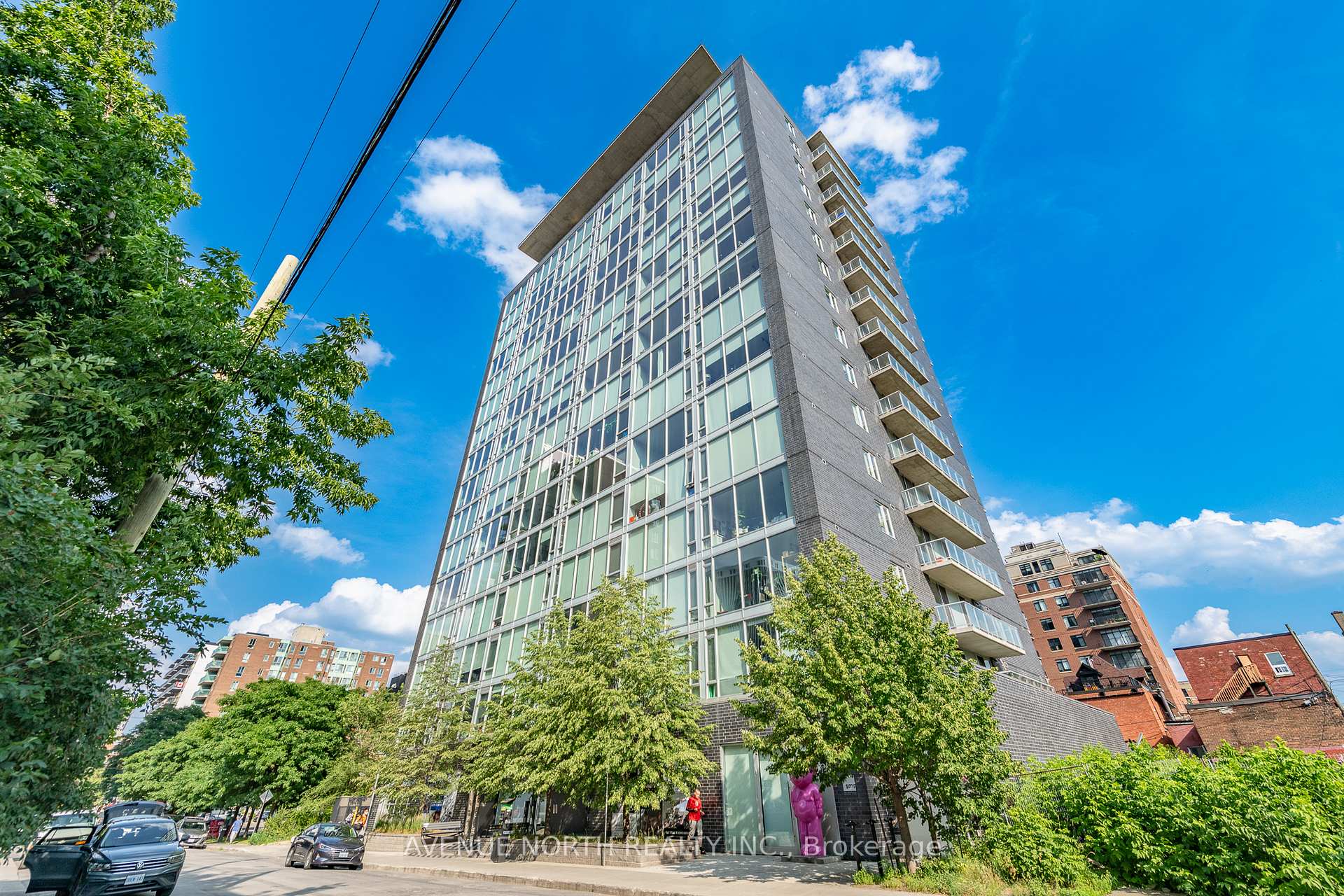 Front of Unit 1109, 300 Lisgar Street