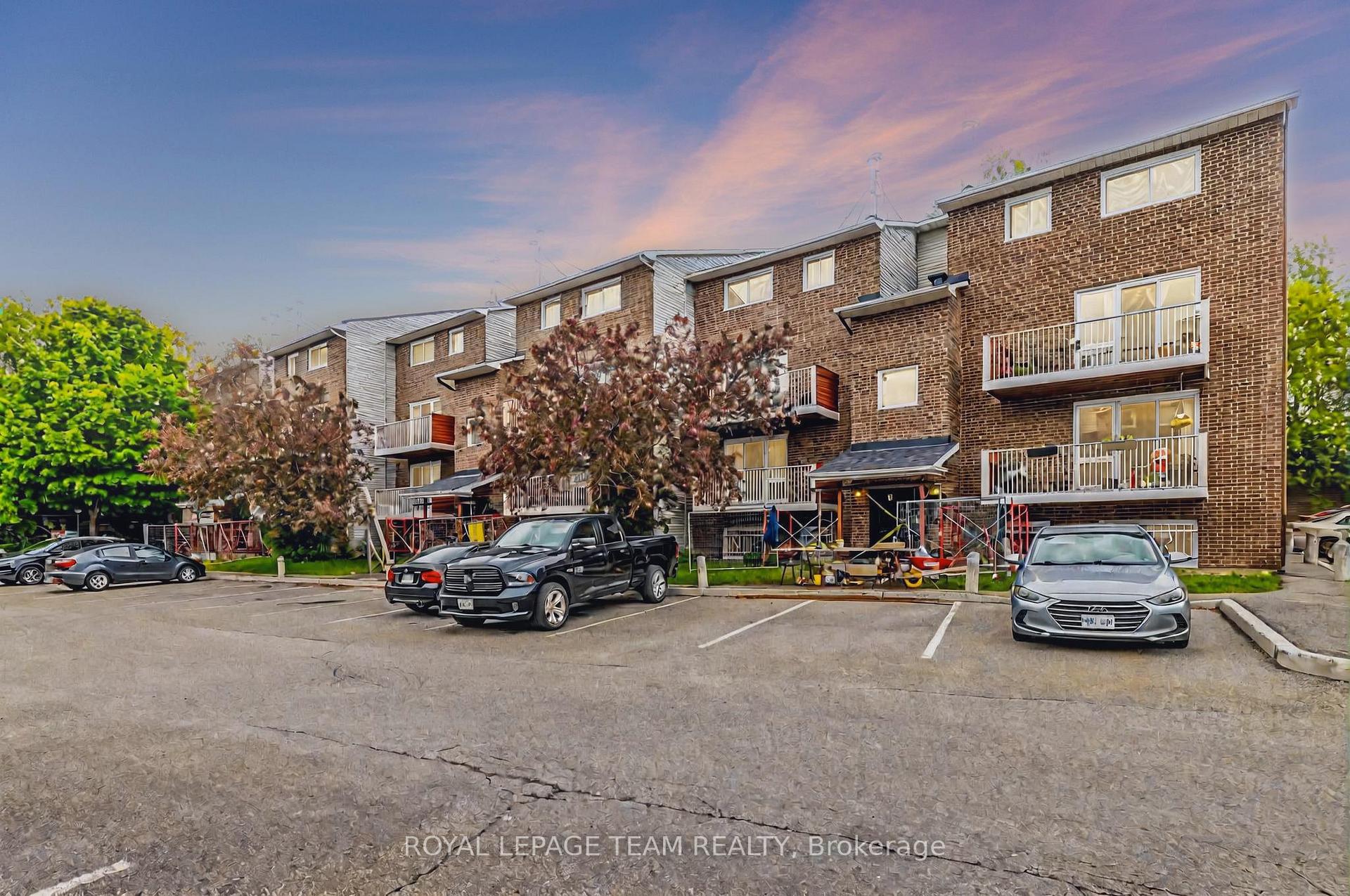 Front of Unit 603, 1589 St. Bernard Street