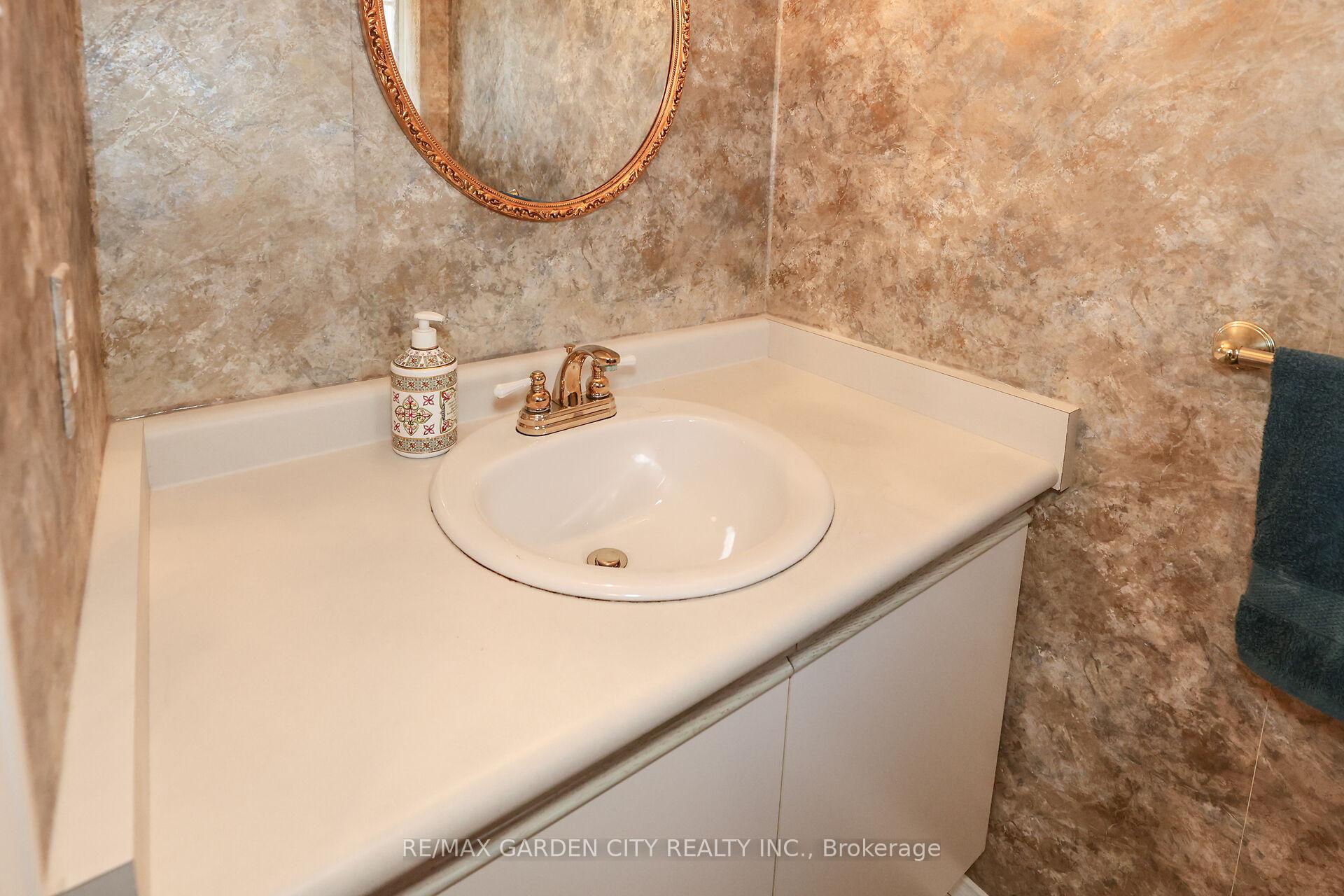 Photo 7 of Unit 44, 55 Kerman Avenue, Grimsby, Grimsby West — HOMEH