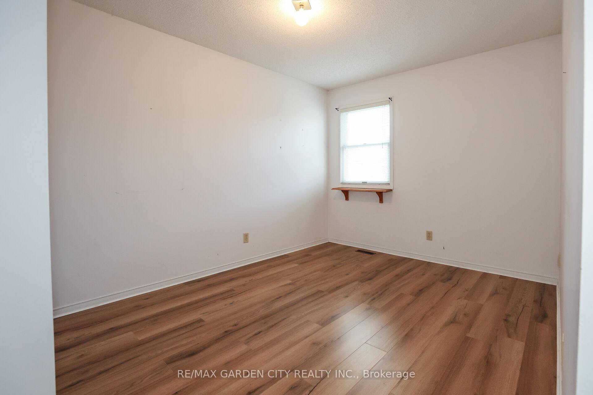 Photo 12 of Unit 44, 55 Kerman Avenue, Grimsby, Grimsby West — HOMEH