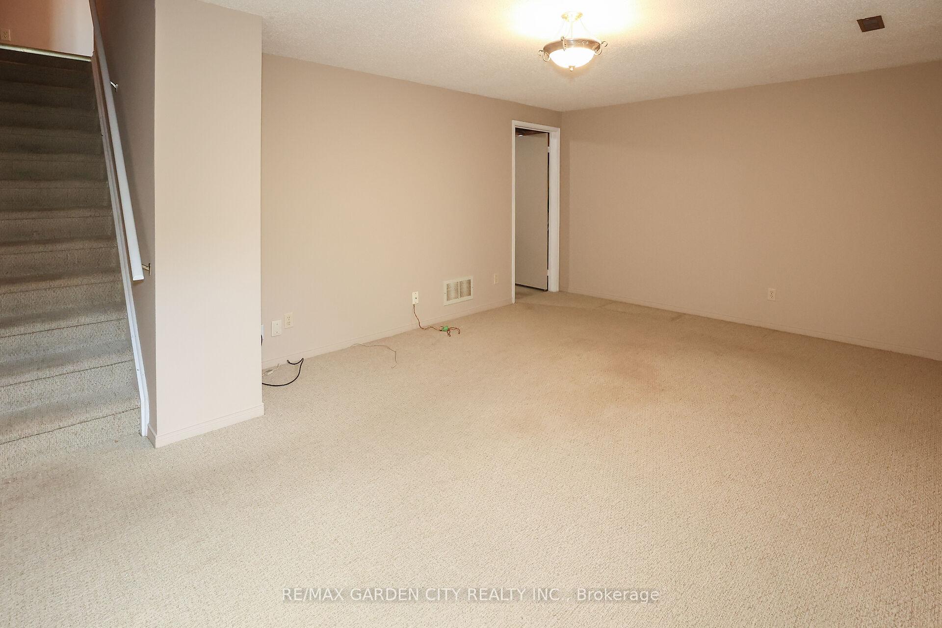Photo 17 of Unit 44, 55 Kerman Avenue, Grimsby, Grimsby West — HOMEH