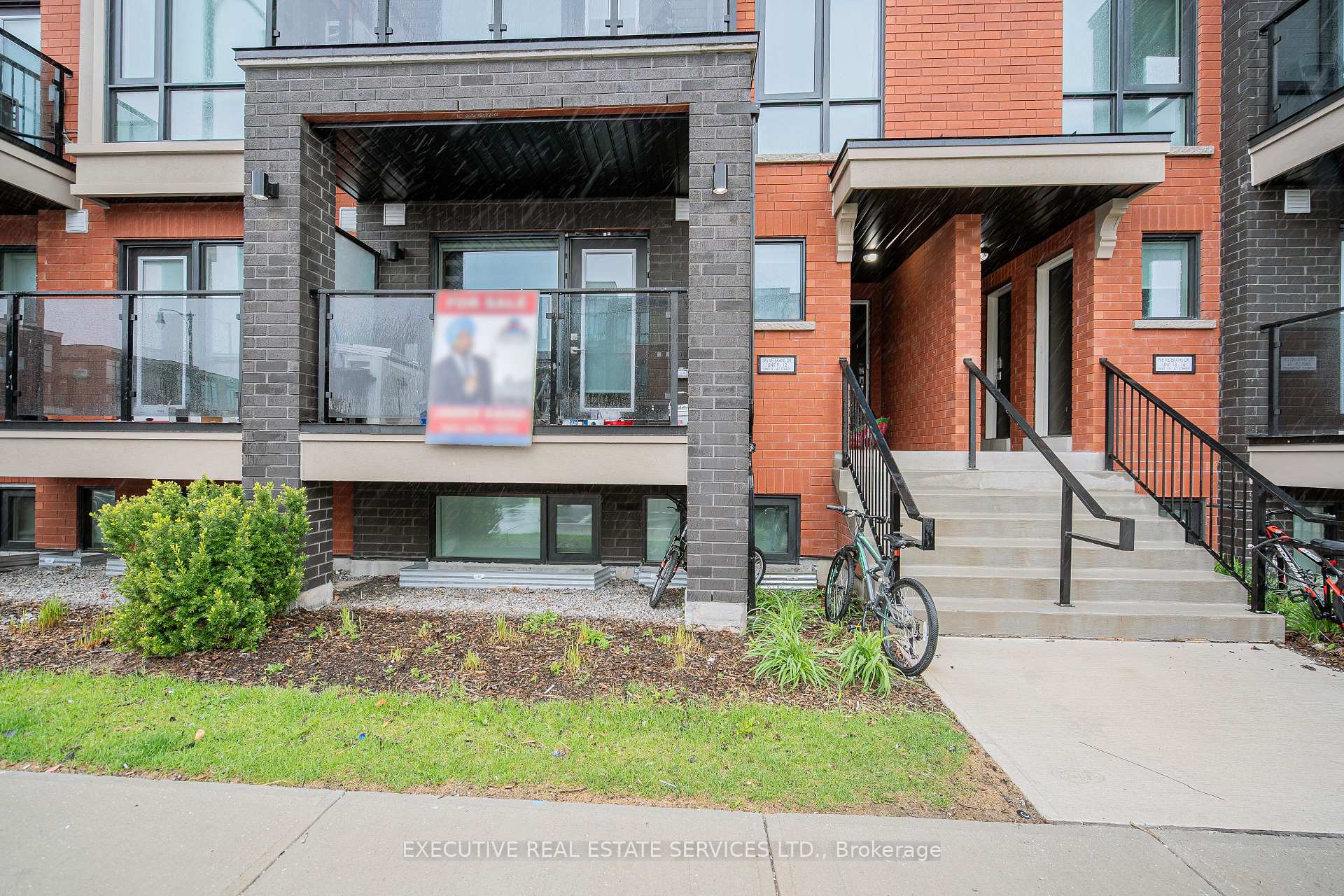Photo 3 of Unit 10, 195 Veterans Drive, Brampton, Northwest Brampton — HOMEH
