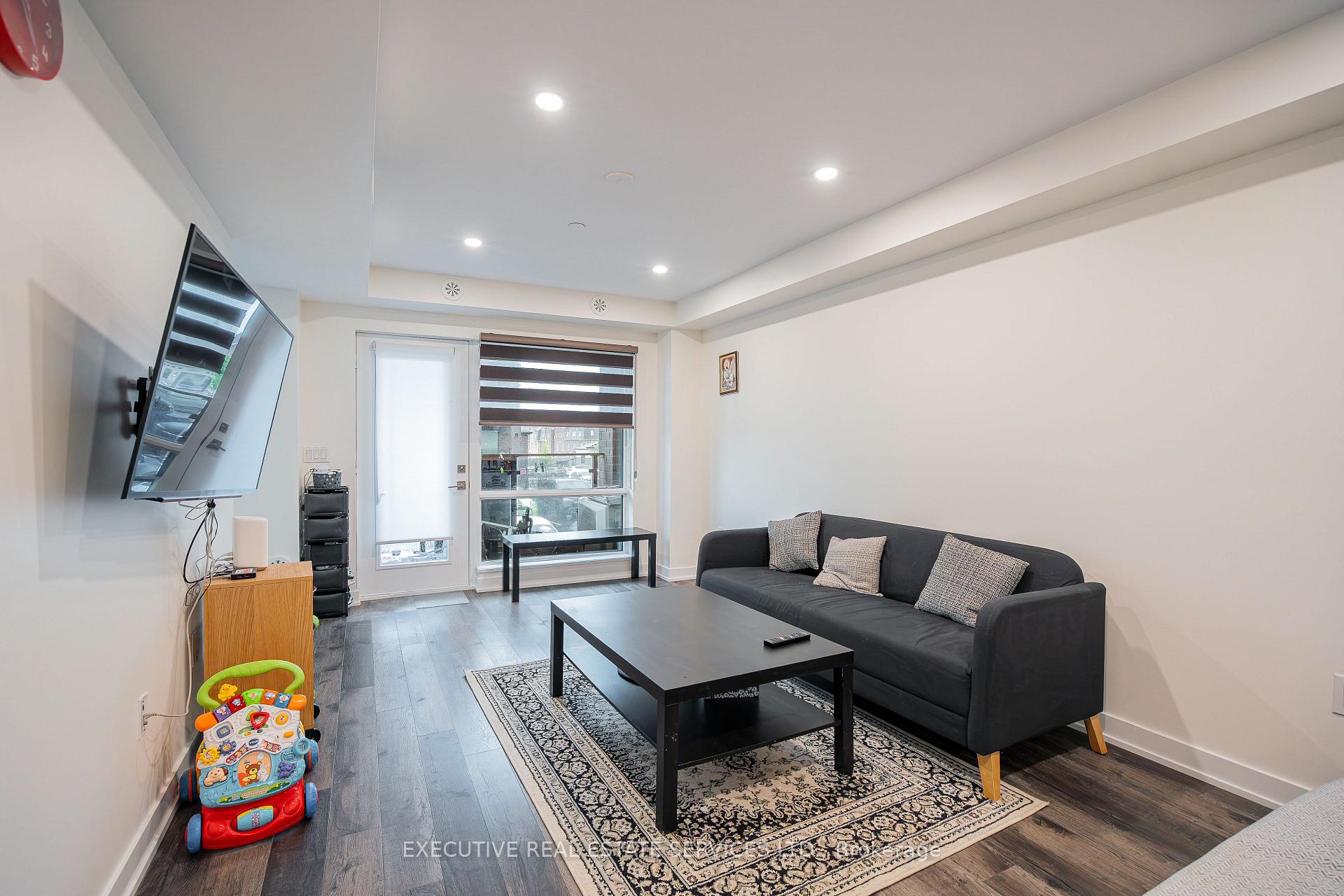 Photo 9 of Unit 10, 195 Veterans Drive, Brampton, Northwest Brampton — HOMEH