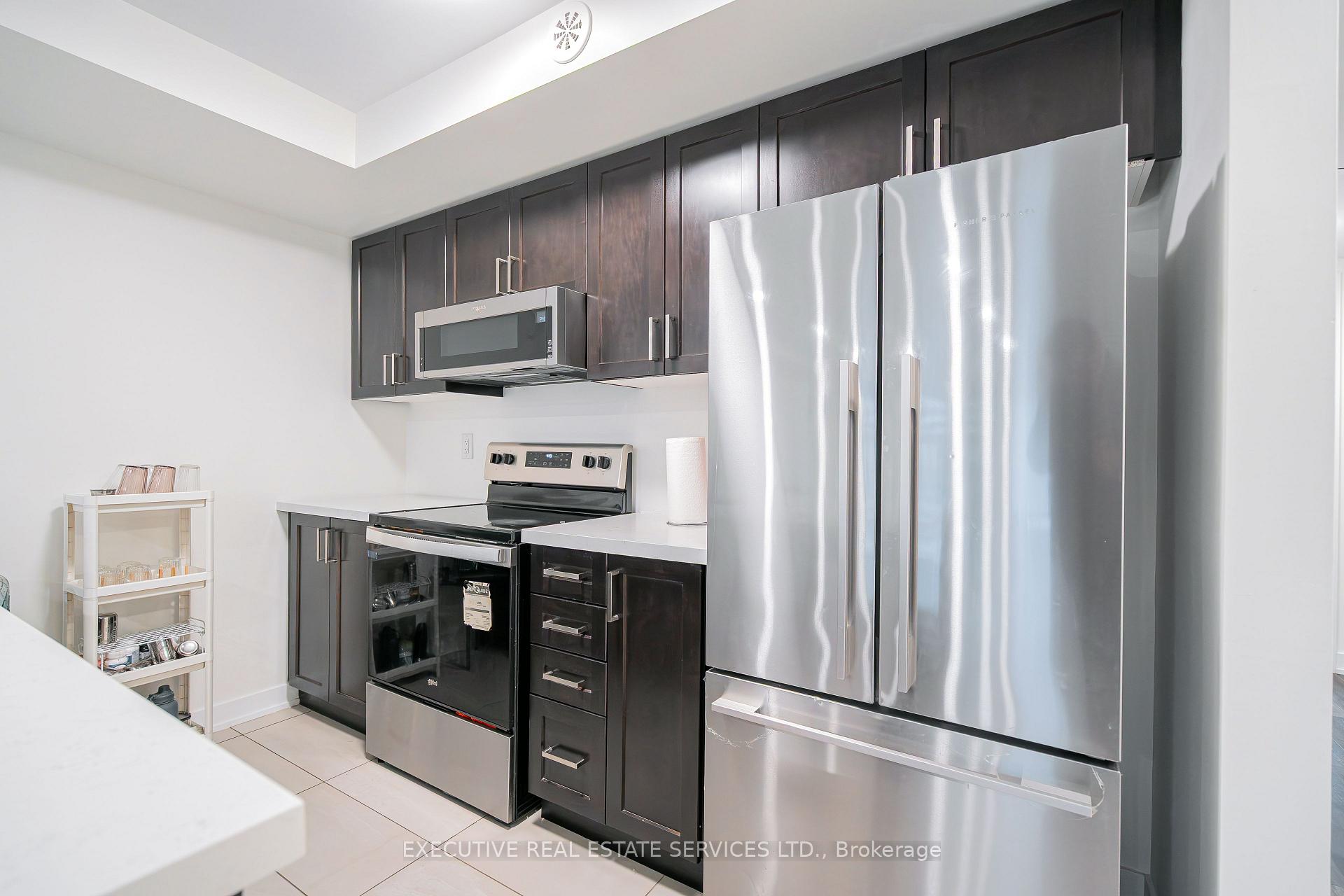 Photo 8 of Unit 10, 195 Veterans Drive, Brampton, Northwest Brampton — HOMEH
